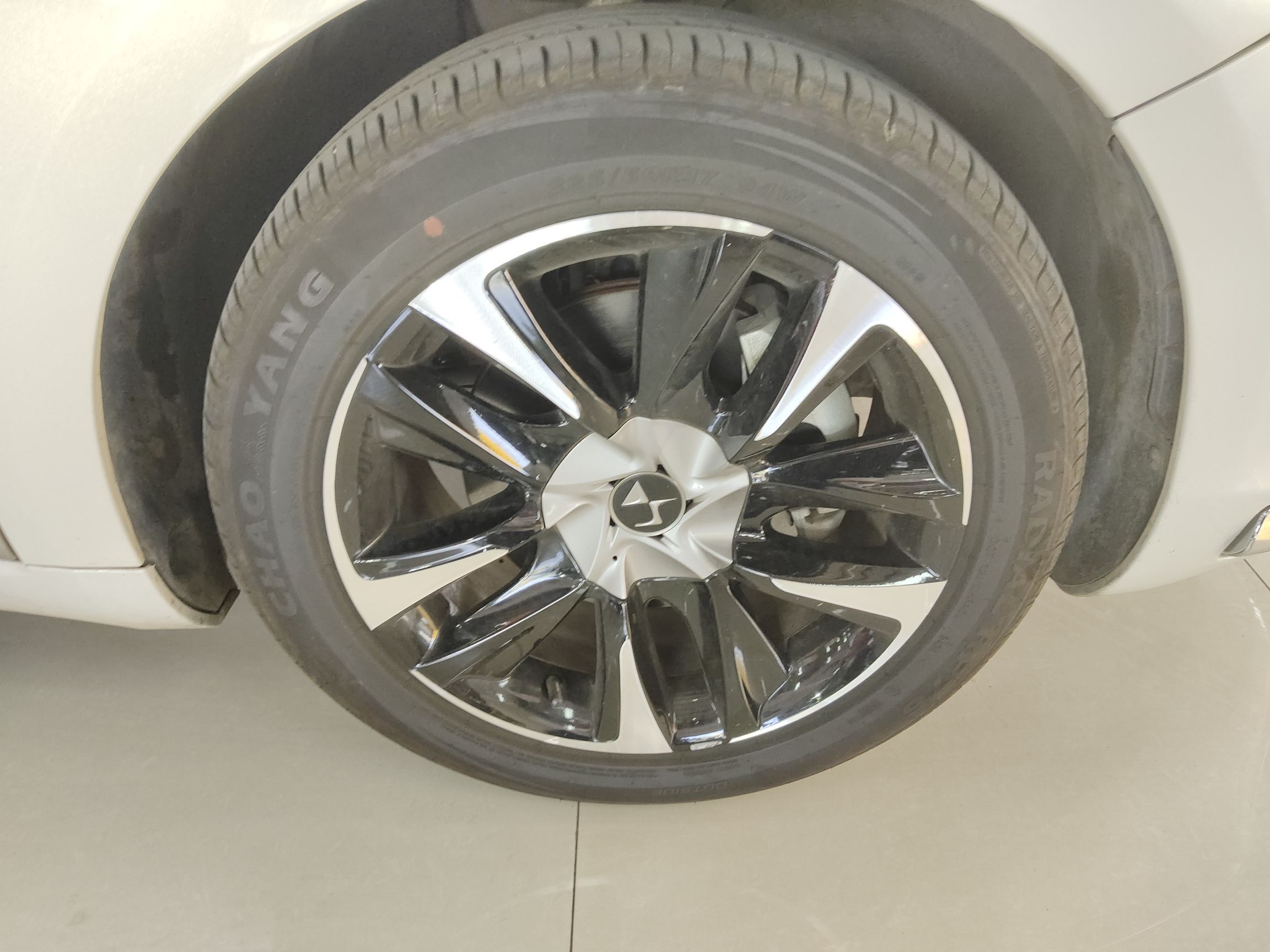 Used DS 5 2015 1.6T Luxury Edition THP160 Right Front Wheel Hub