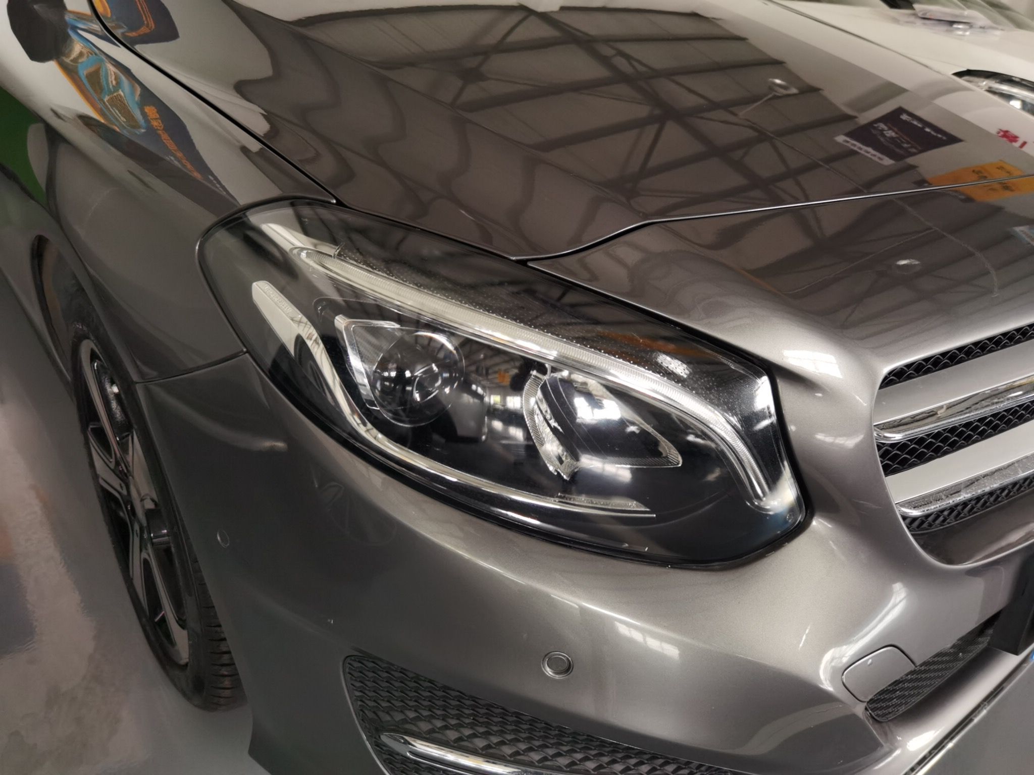 Used Mercedes-Benz B-Class 2015 B 200 Luxury Model Right Front Headlight