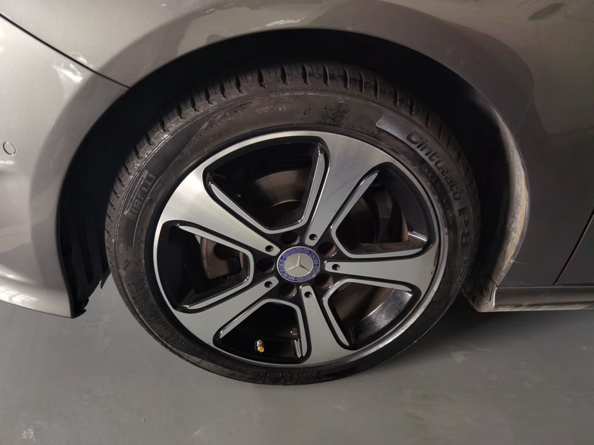 Used Mercedes-Benz B-Class 2015 B 200 Luxury Model Left Front Wheel Hub