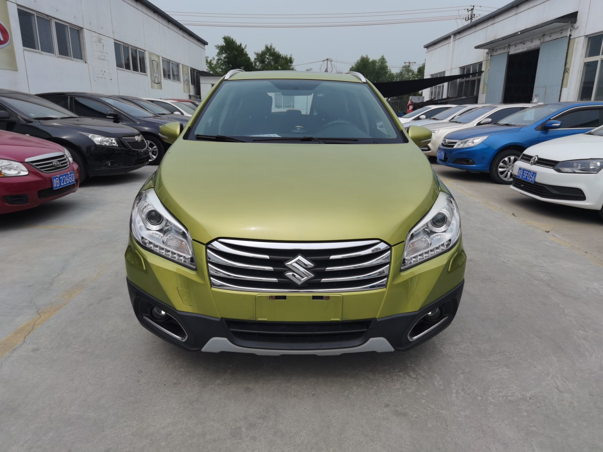 Used Suzuki S-Cross 2014 1.6L CVT Two-Wheel Drive Elite Version
