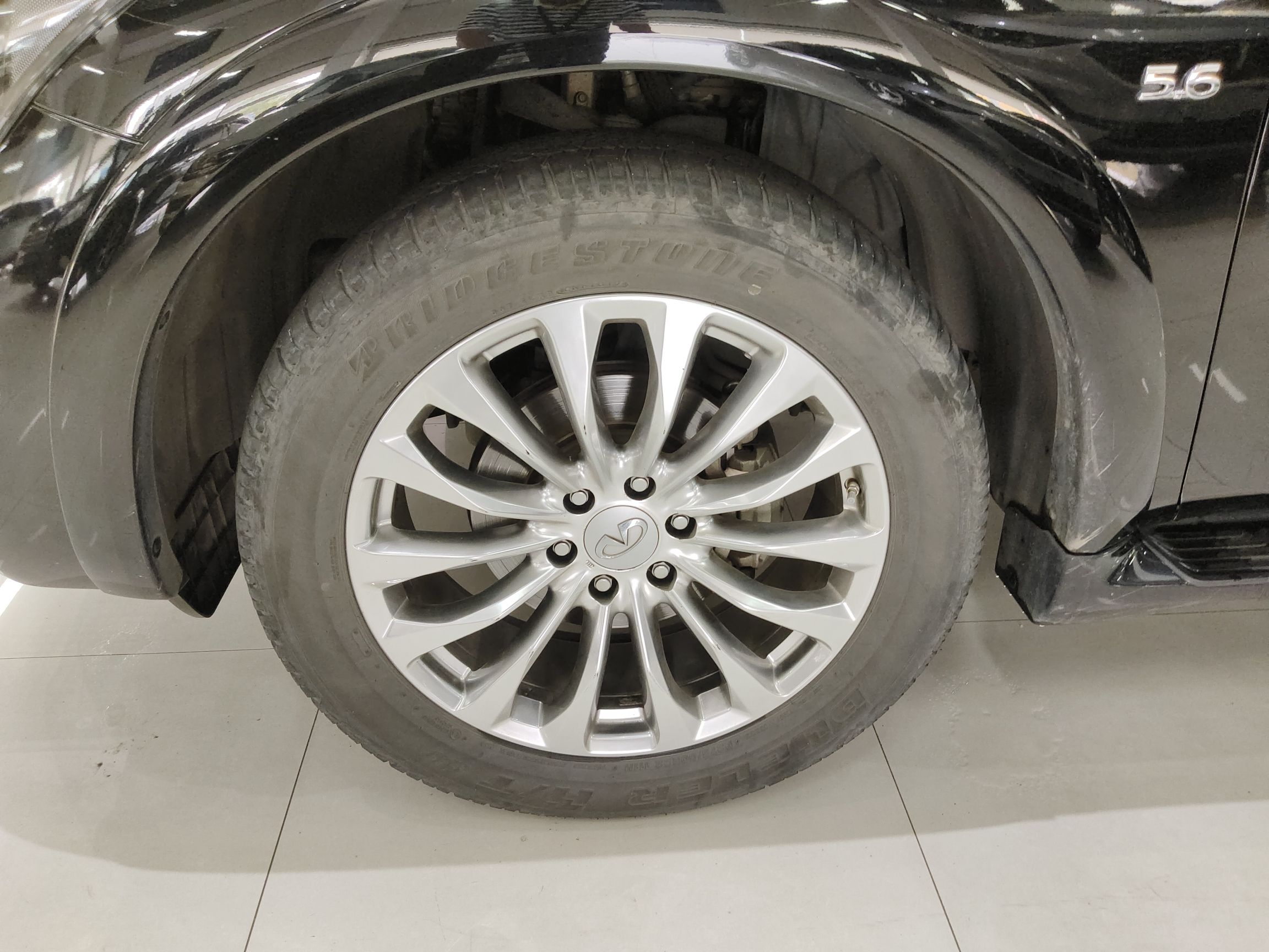 Used Infiniti QX80 2016 5.6L 4WD