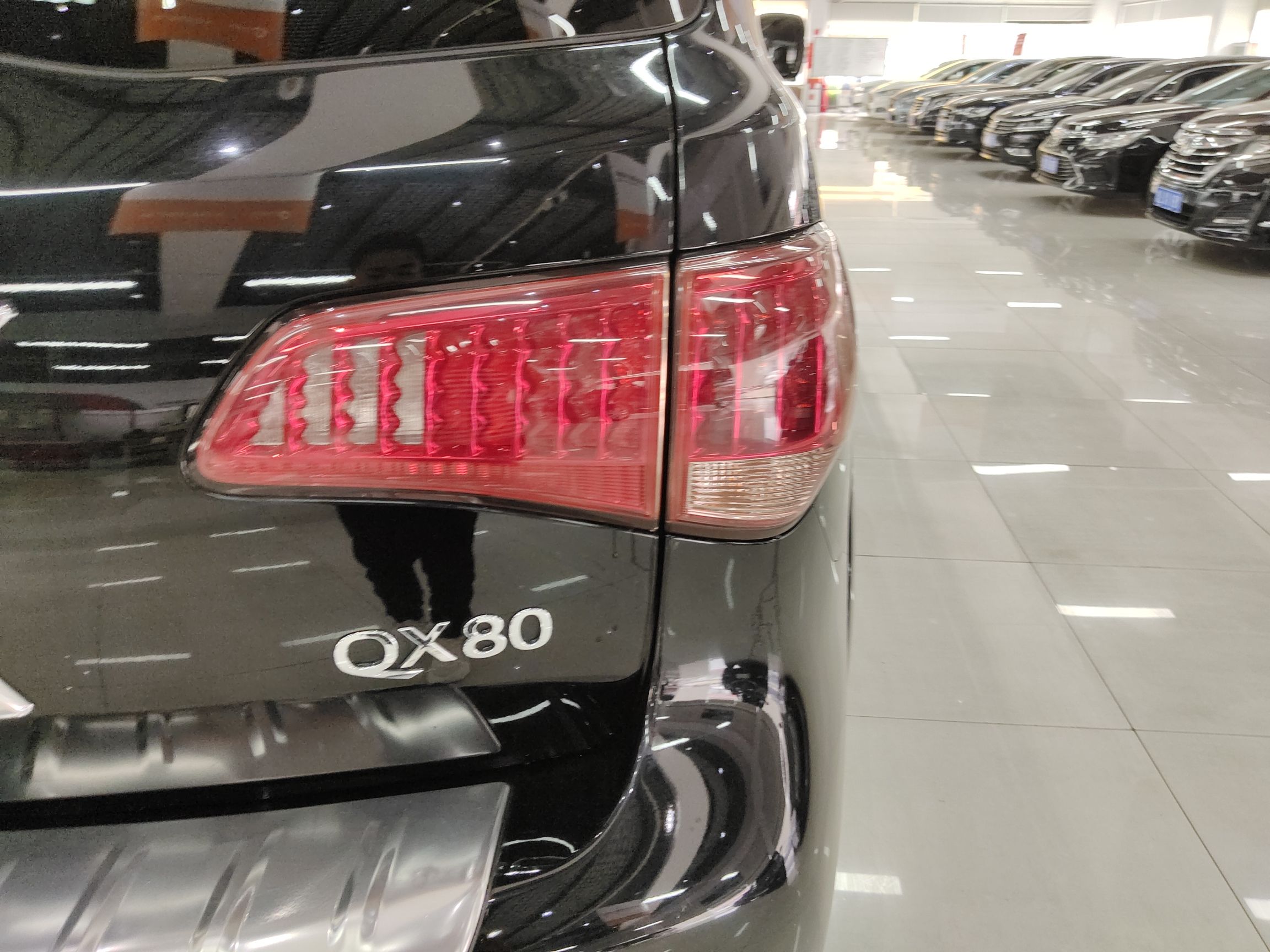 Used Infiniti QX80 2016 5.6L 4WD