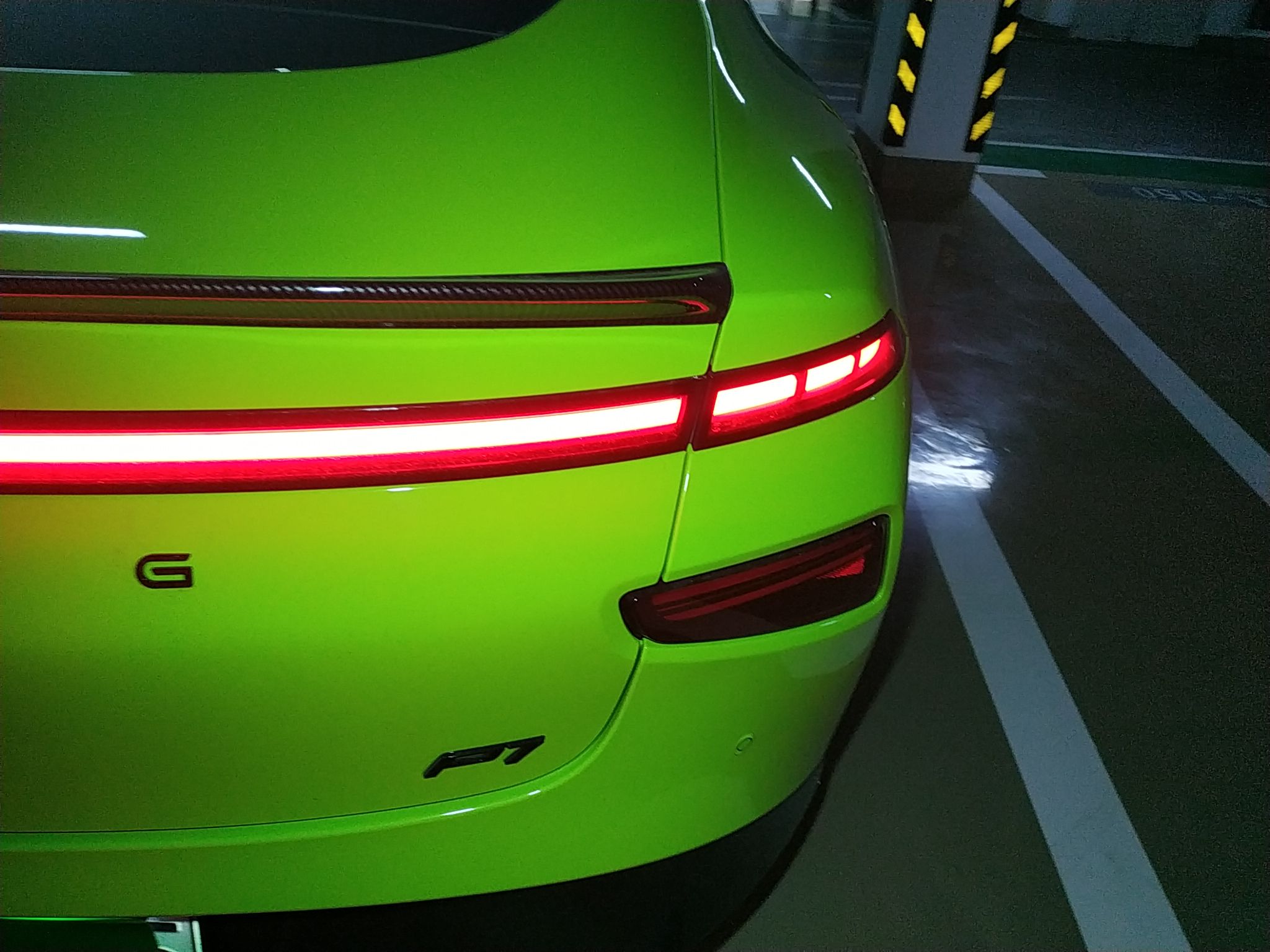 Used XPeng P7 2021 670E Pengyi Edition Right Rear Taillight