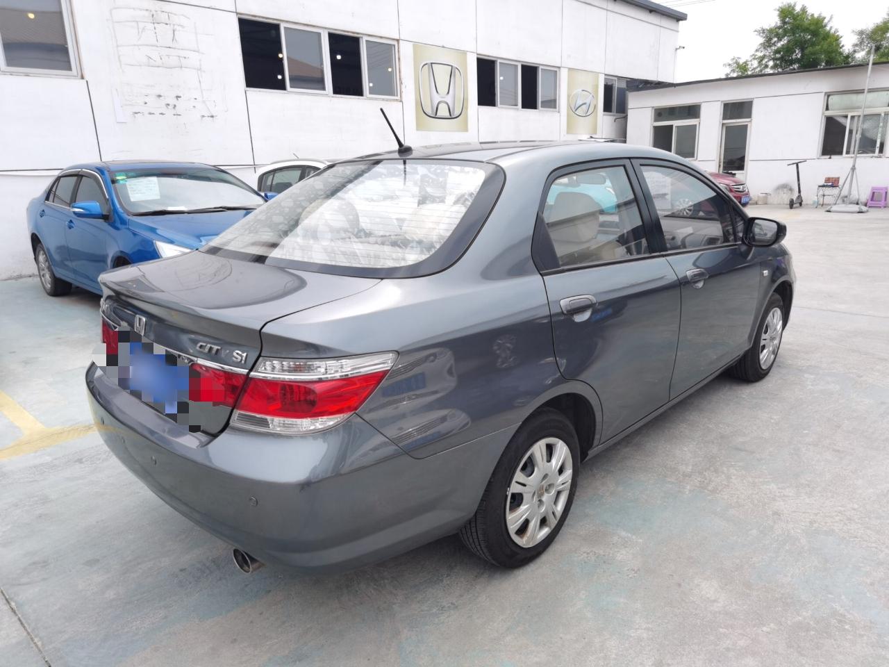 Used Everus S1 2012 1.3L Automatic Comfort Edition
