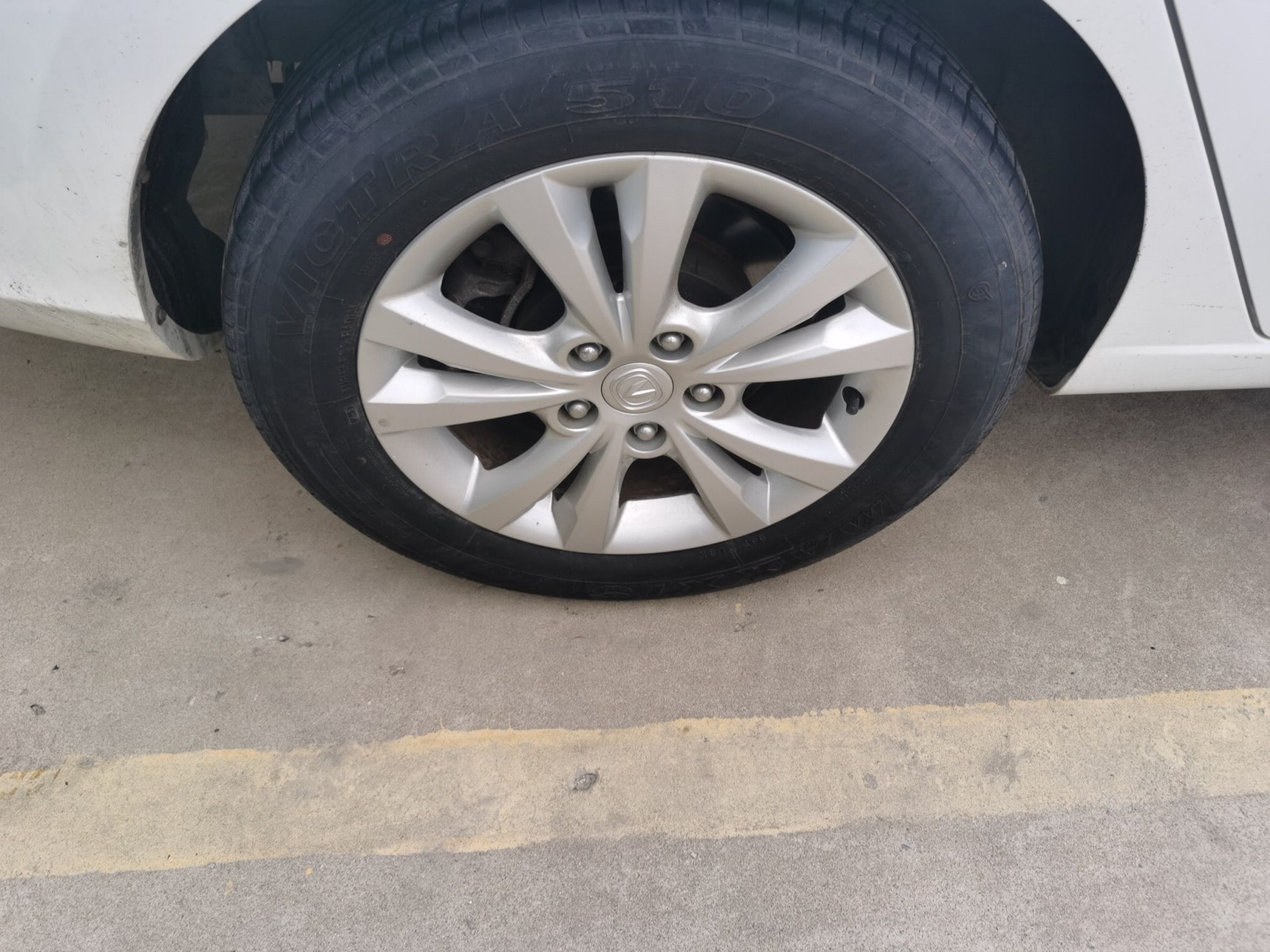 Used Changan Eado New Energy 2016 Pure Electric Deluxe Model