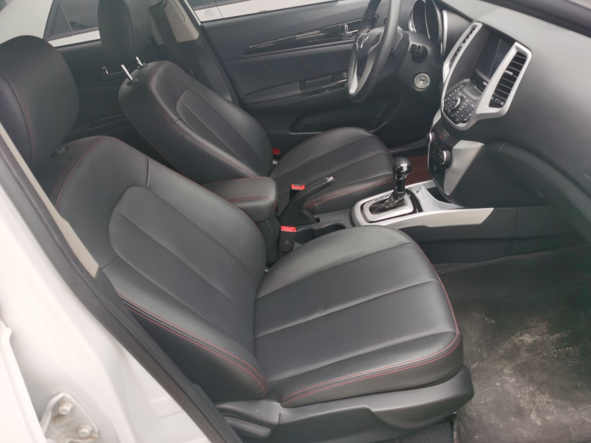 Used Changan Eado New Energy 2016 Pure Electric Deluxe Model