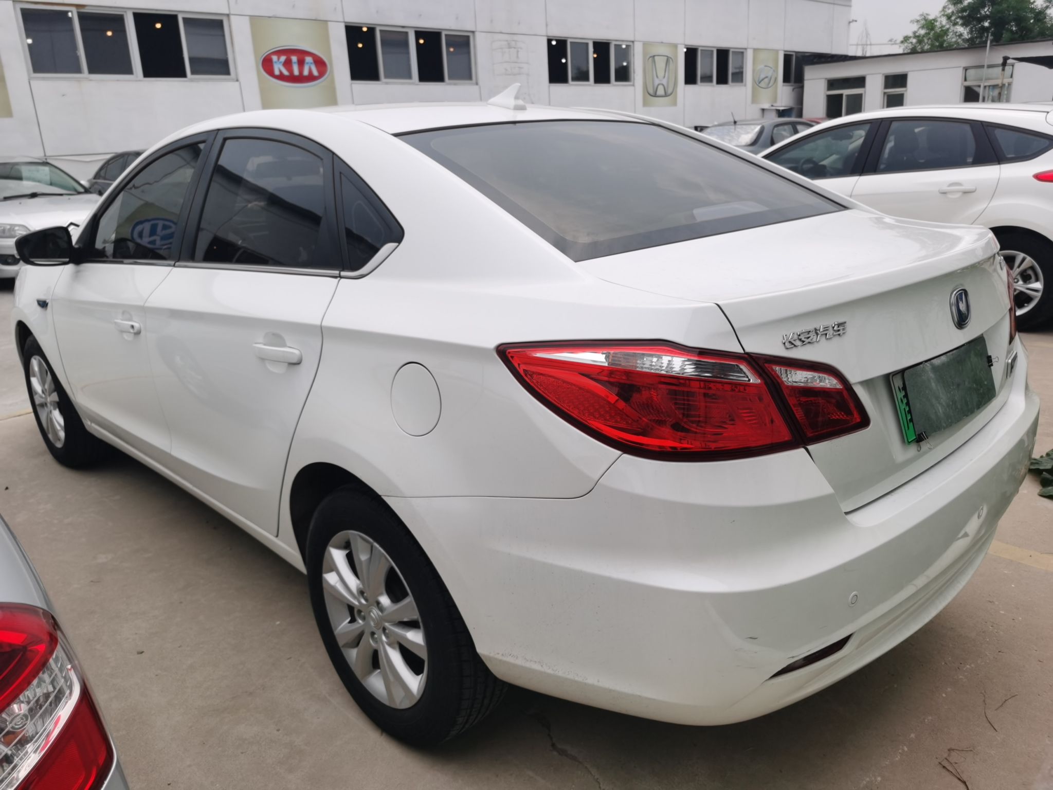 Used Changan Eado New Energy 2016 Pure Electric Deluxe Model