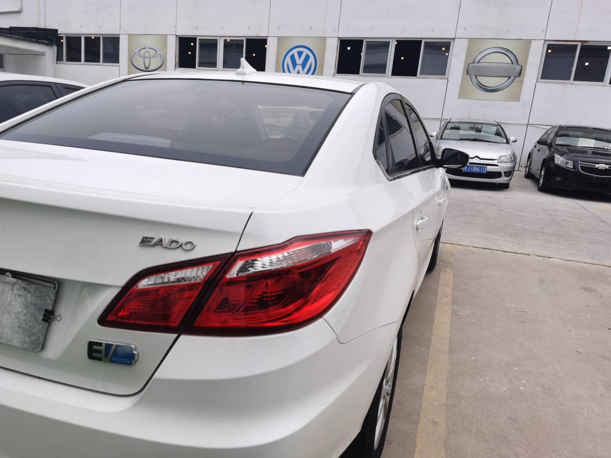 Used Changan Eado New Energy 2016 Pure Electric Deluxe Model