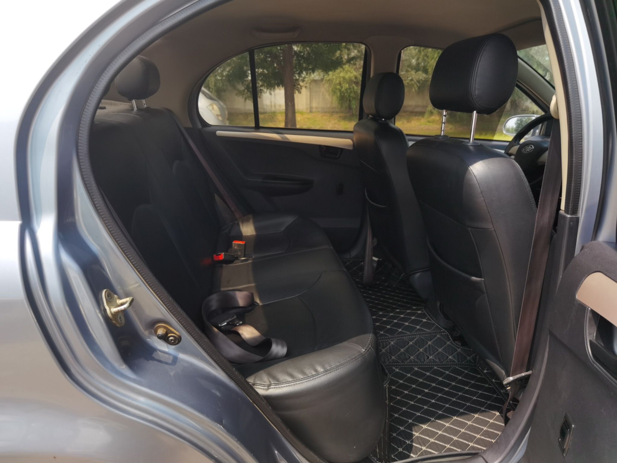 Used FAW Weizhi V5 2012 1.5L Manual Elite Edition