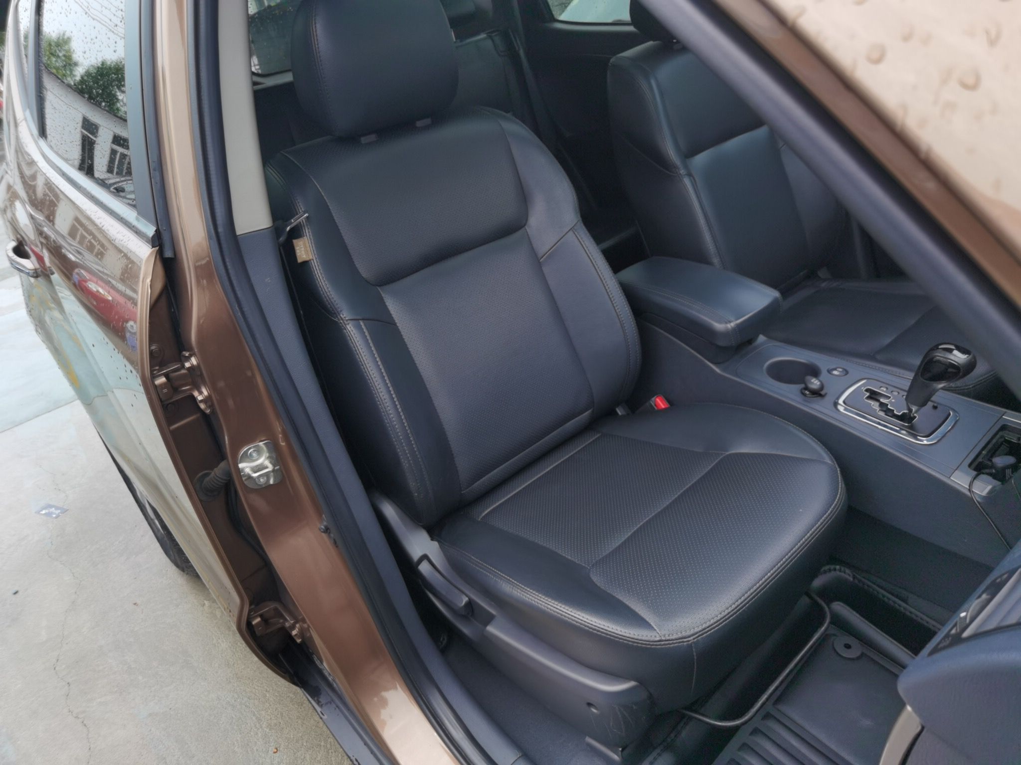 Used Geely Auto GX7 2013 2.0L Automatic Prestige Edition