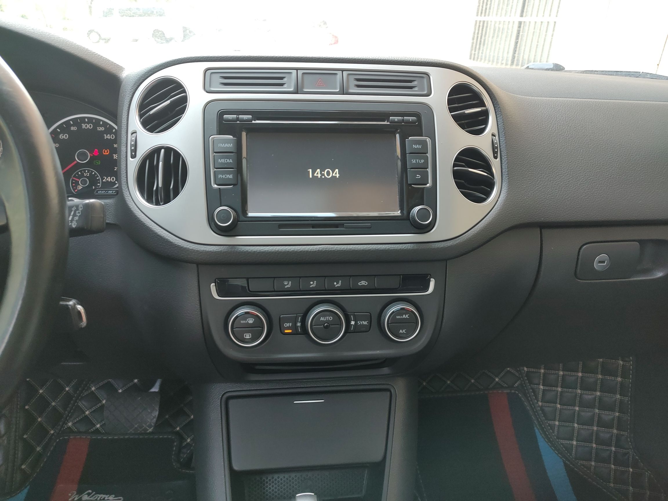 Used Volkswagen Tiguan 2014 1.8TSI Automatic 2WD 30th Anniversary Edition
