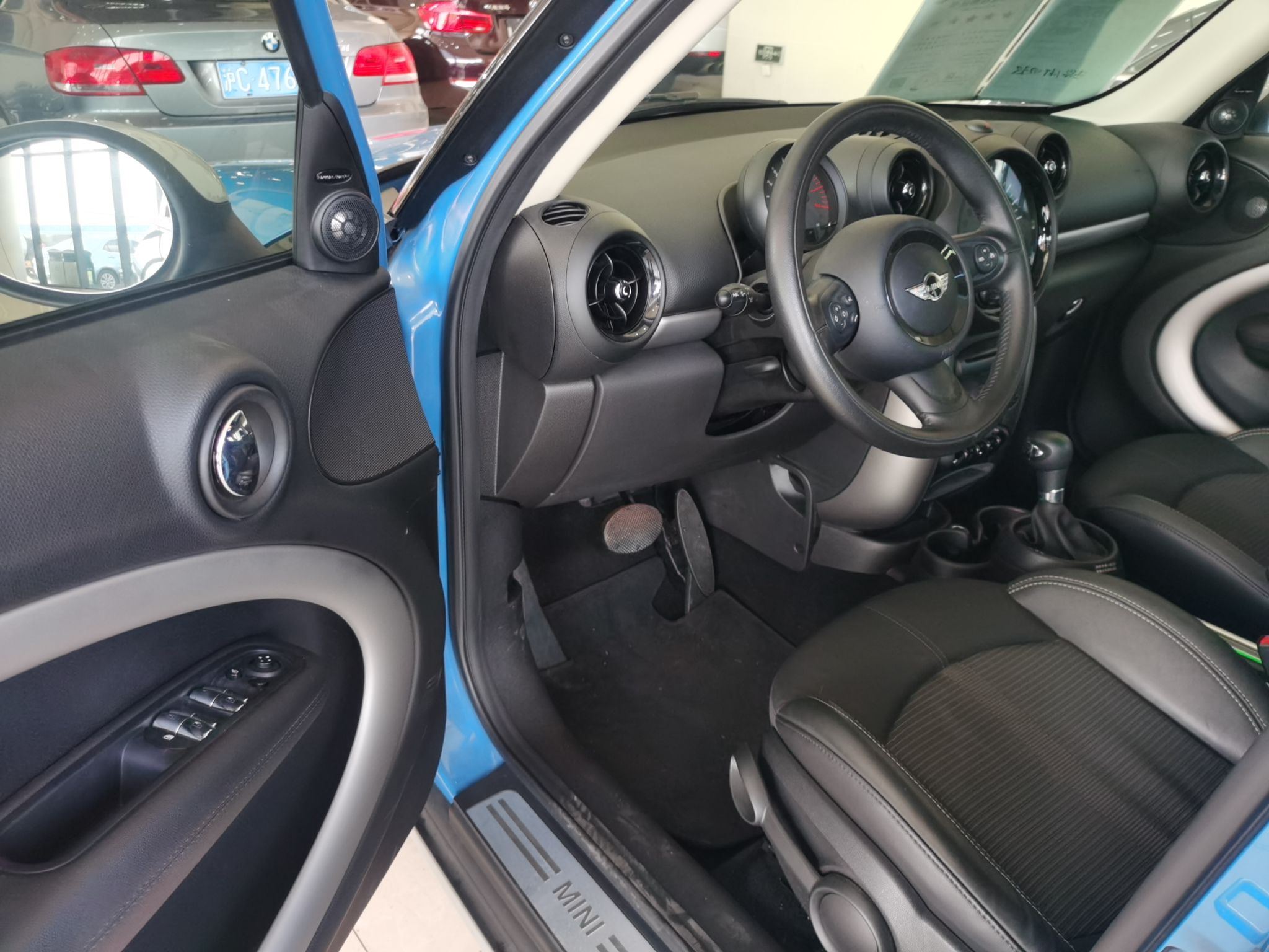 Used MINI Countryman 2016 1.6T COOPER ALL4 Fun Equipment Enthusiast Driver Seat