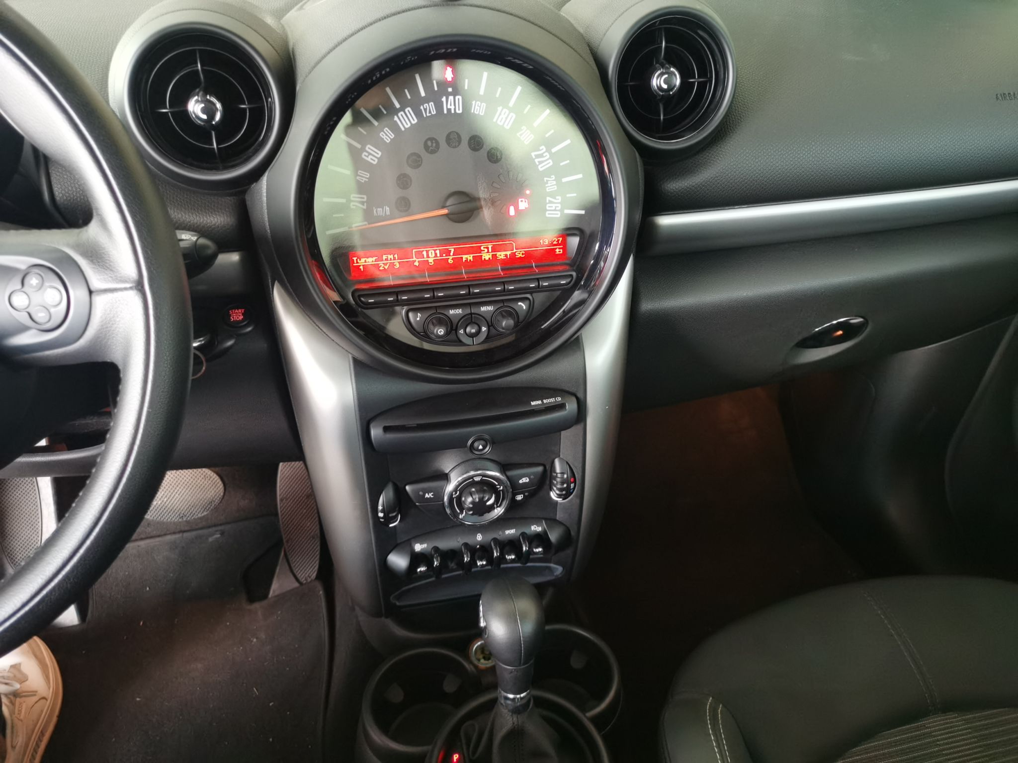 Used MINI Countryman 2016 1.6T COOPER ALL4 Fun Equipment Enthusiast Audio And AC Panel