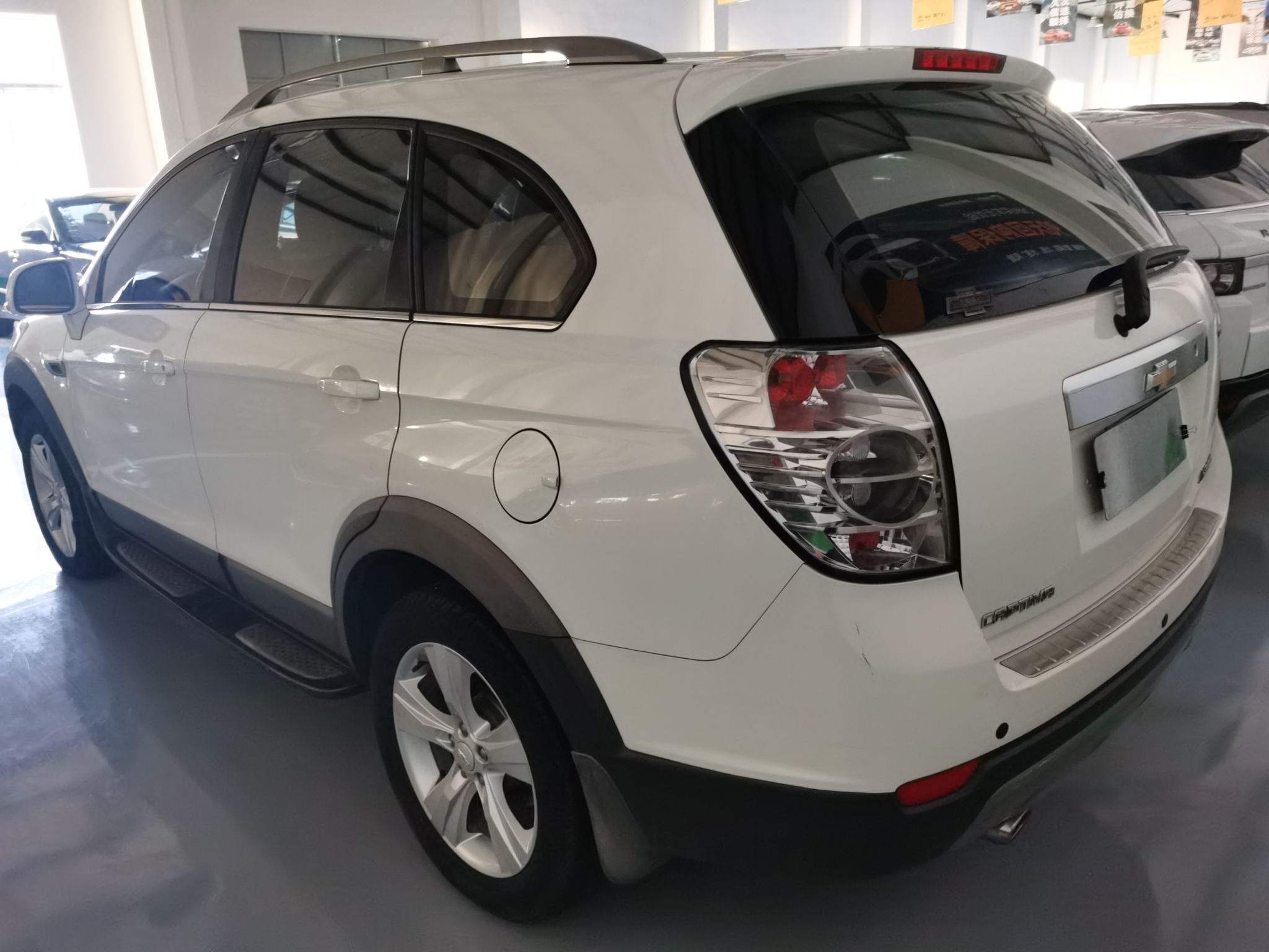 Used Chevrolet Captiva 2012 2.4L 4x4 Flagship Edition 7 Seats
