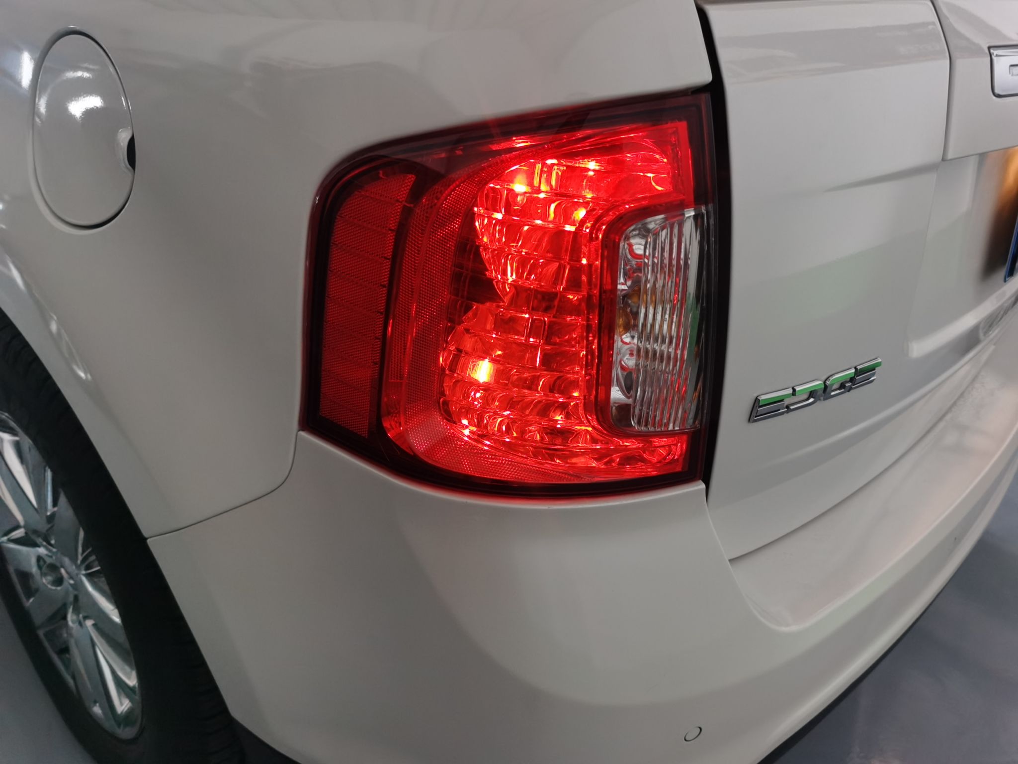 Used Ford Edge 2012 2.0T Zunrui Trim Left Rear Taillight