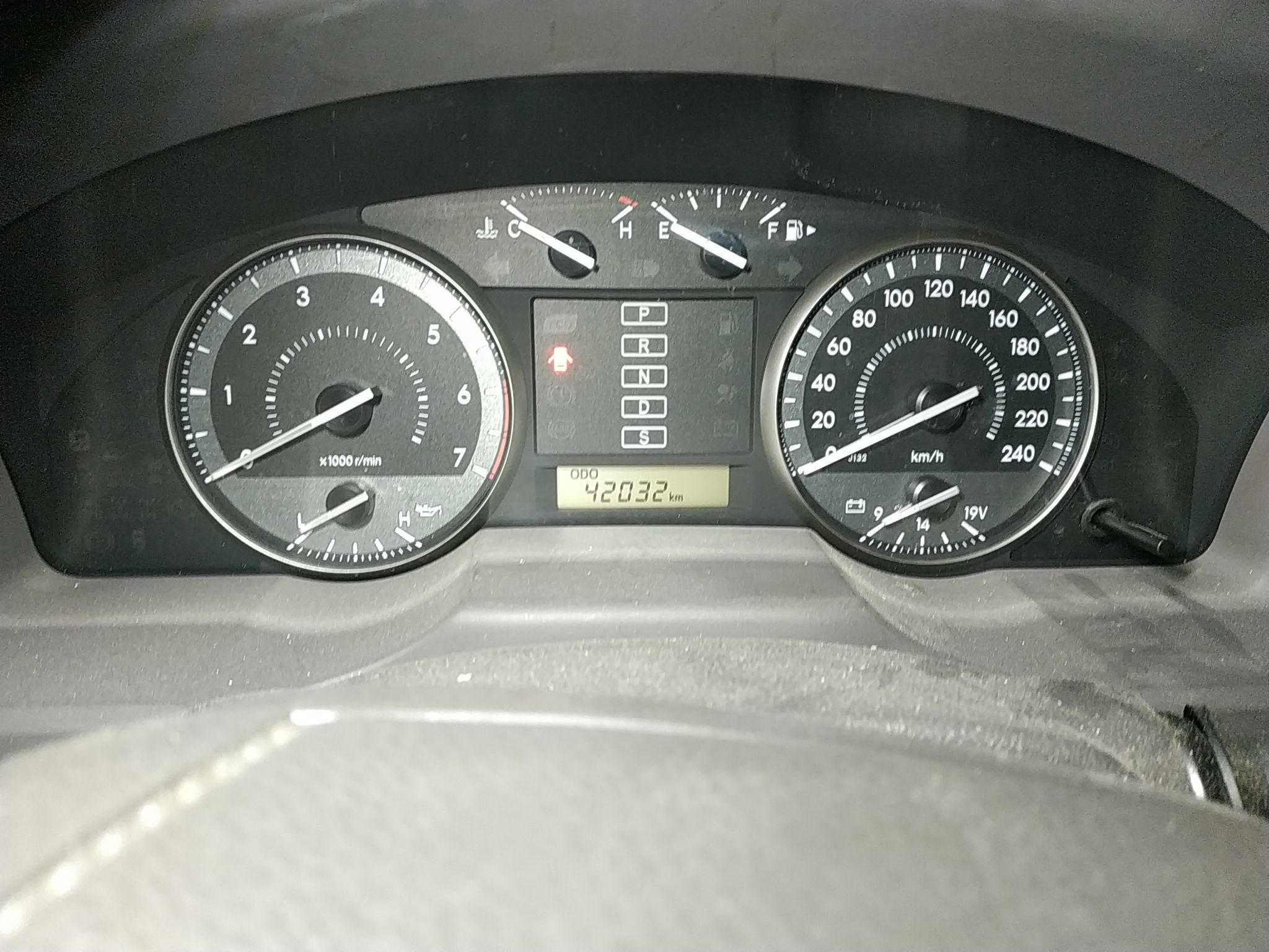 Used Toyota Land Cruiser 2016 4.0L Automatic GX-R Odometer Close Up