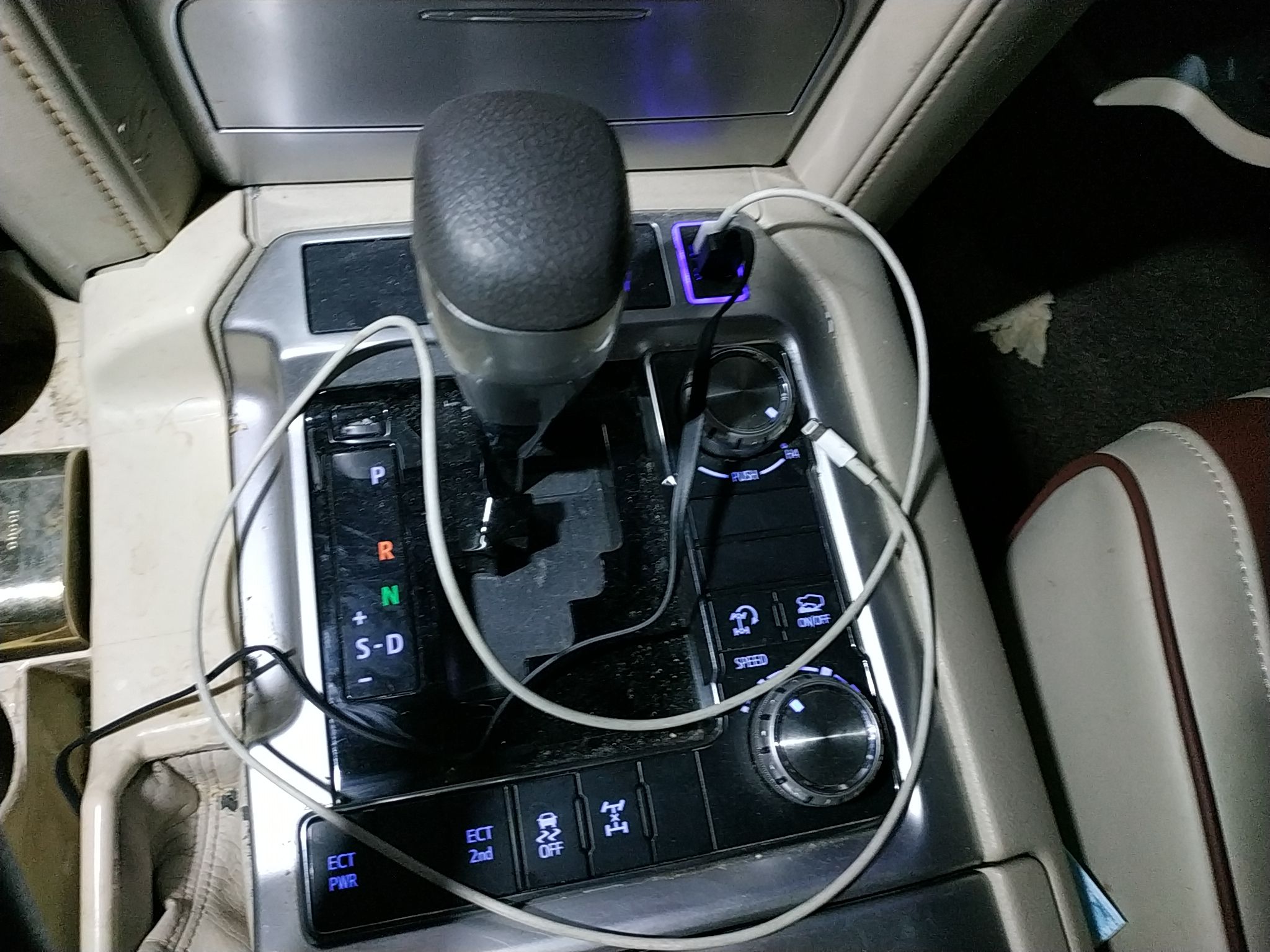 Used Toyota Land Cruiser 2016 4.0L Automatic GX-R Gear Lever