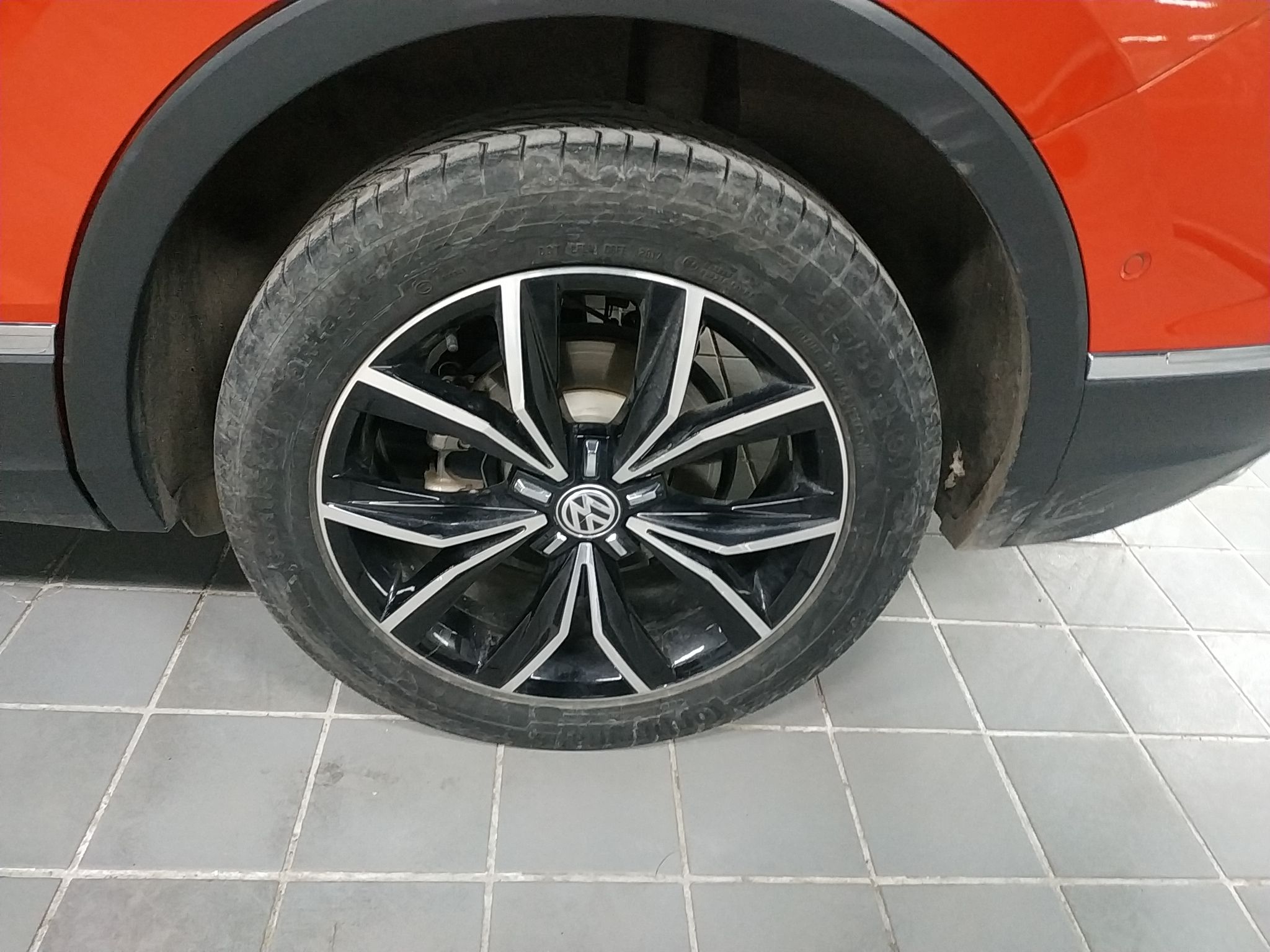 Used Volkswagen Tiguan L 2017 380TSI Automatic All-Wheel Drive Supreme Flagship Edition
