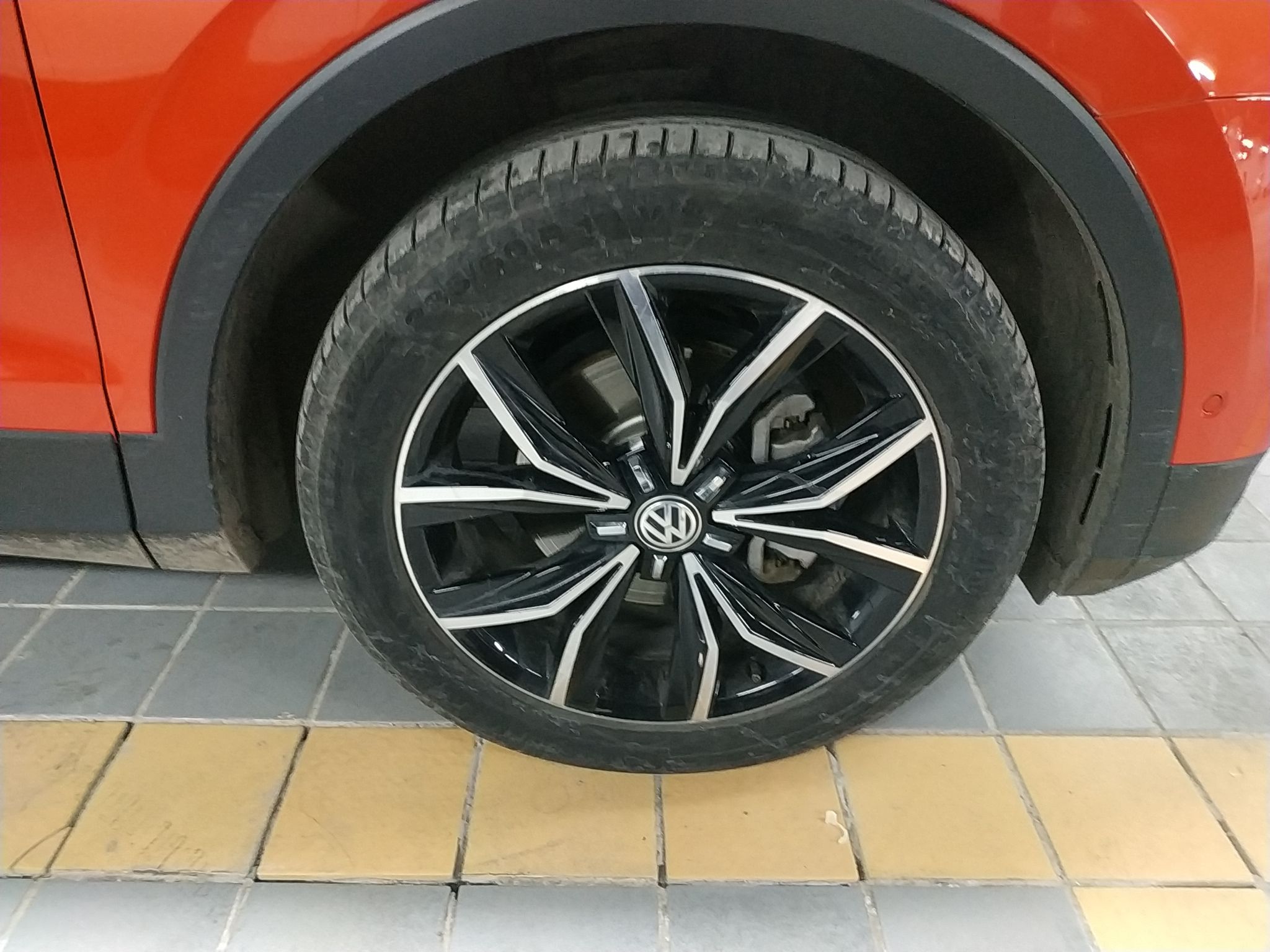 Used Volkswagen Tiguan L 2017 380TSI Automatic All-Wheel Drive Supreme Flagship Edition
