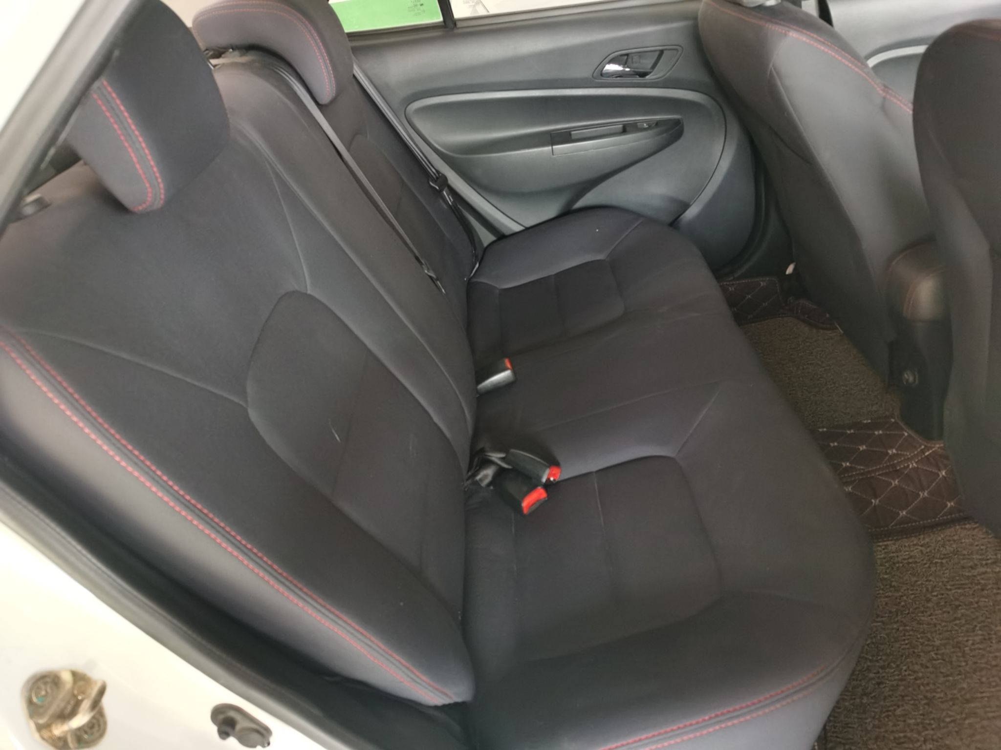 Used Geely Auto Diamond 2014 Sedan 1.5L Manual Luxury Model
