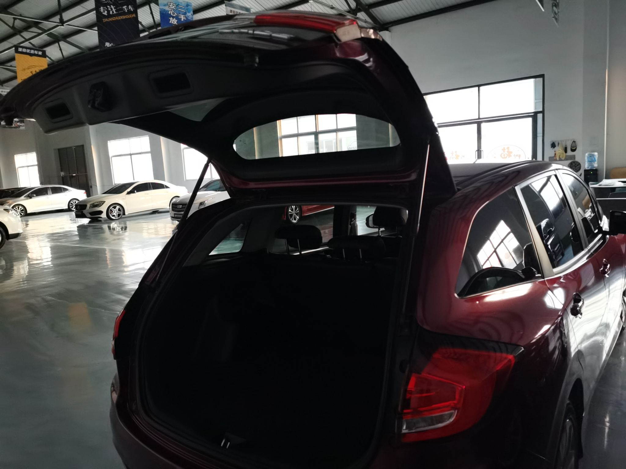 Used Honda Jade 2017 1.8L automatic Comfort version 5 seats
