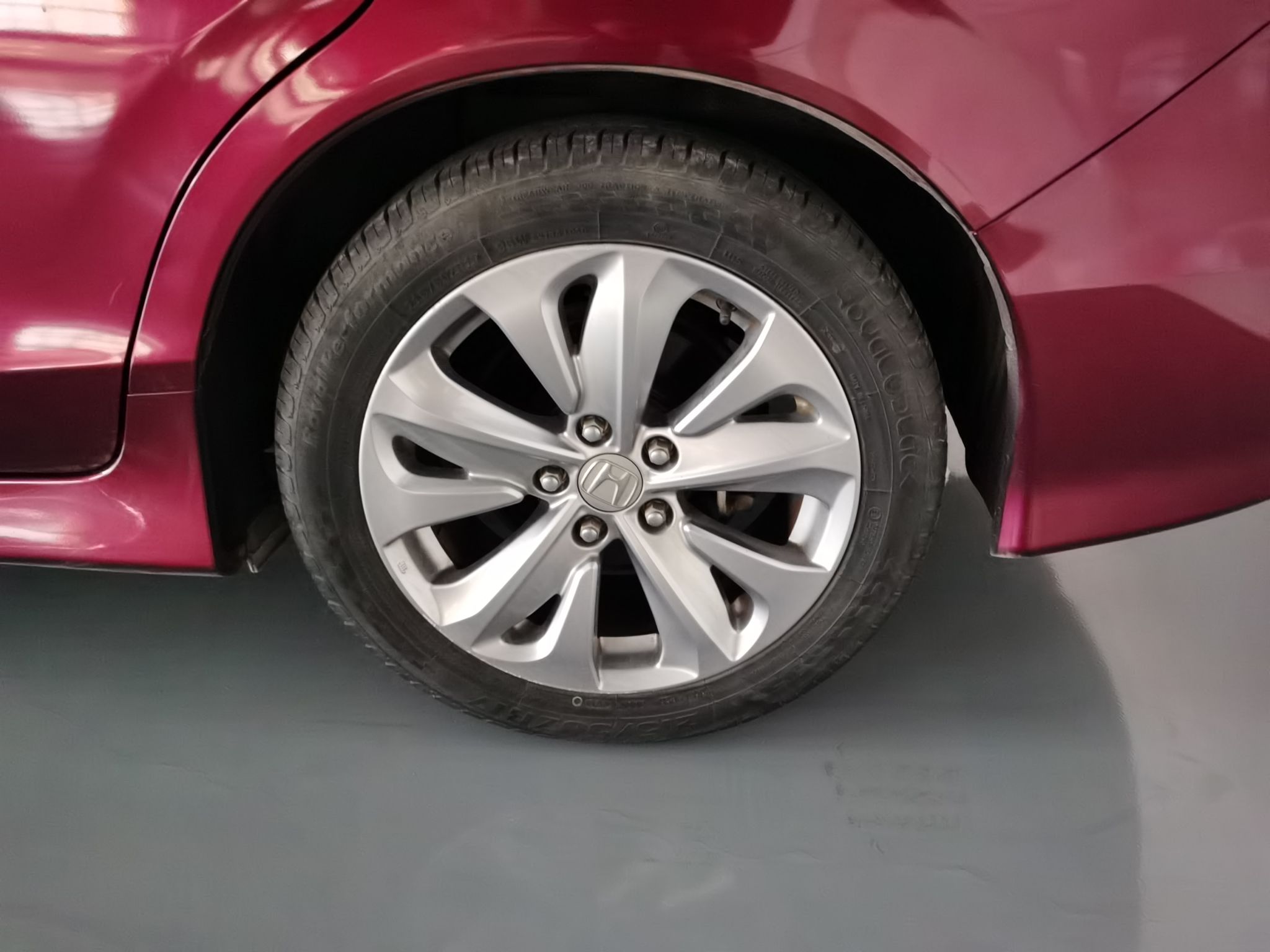 Used Honda Jade 2017 1.8L automatic Comfort version 5 seats
