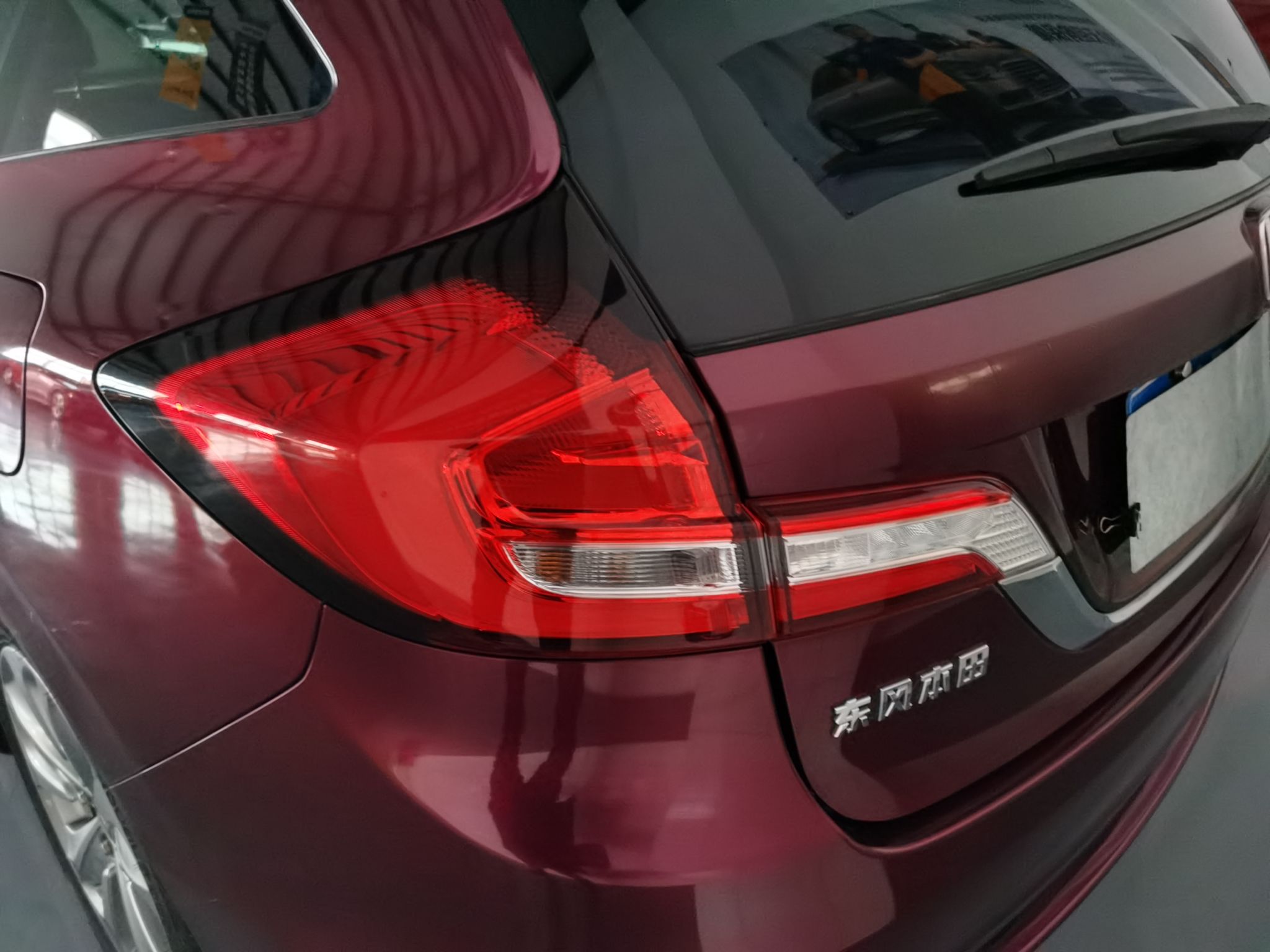 Used Honda Jade 2017 1.8L automatic Comfort version 5 seats
