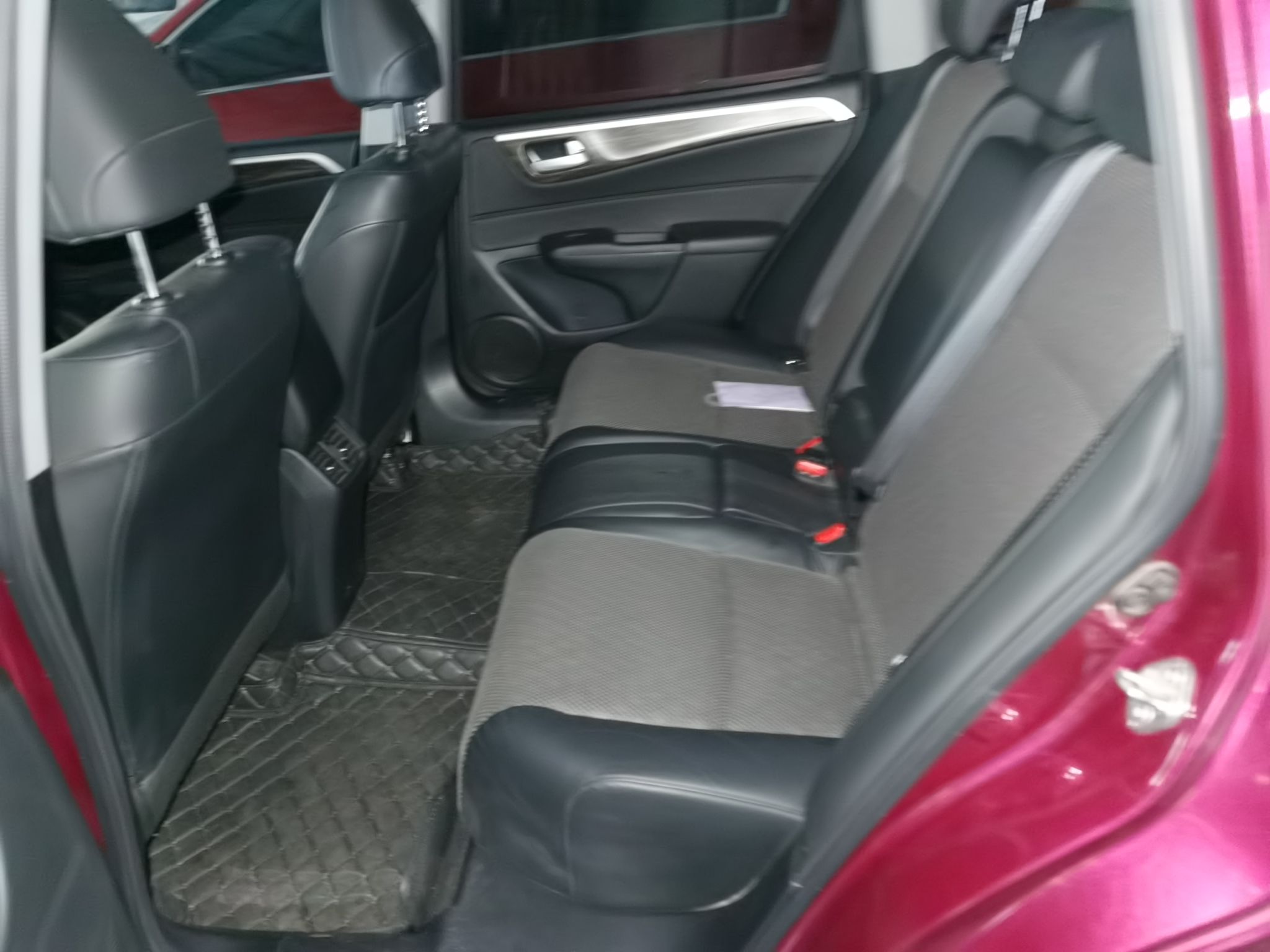 Used Honda Jade 2017 1.8L automatic Comfort version 5 seats
