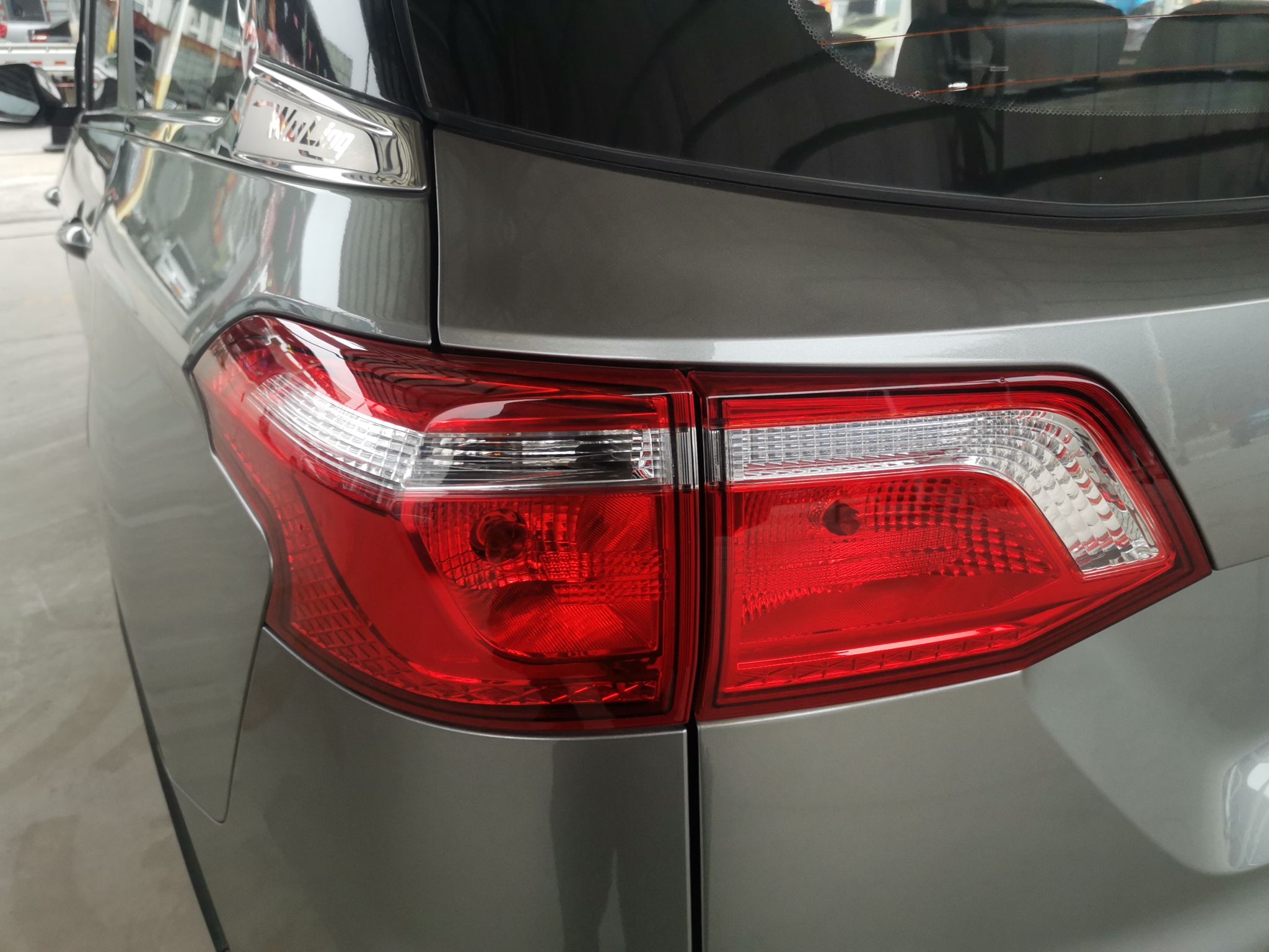 Used Wuling Hongguang S3 2018 1.5L Manual Comfort Model China V Standard