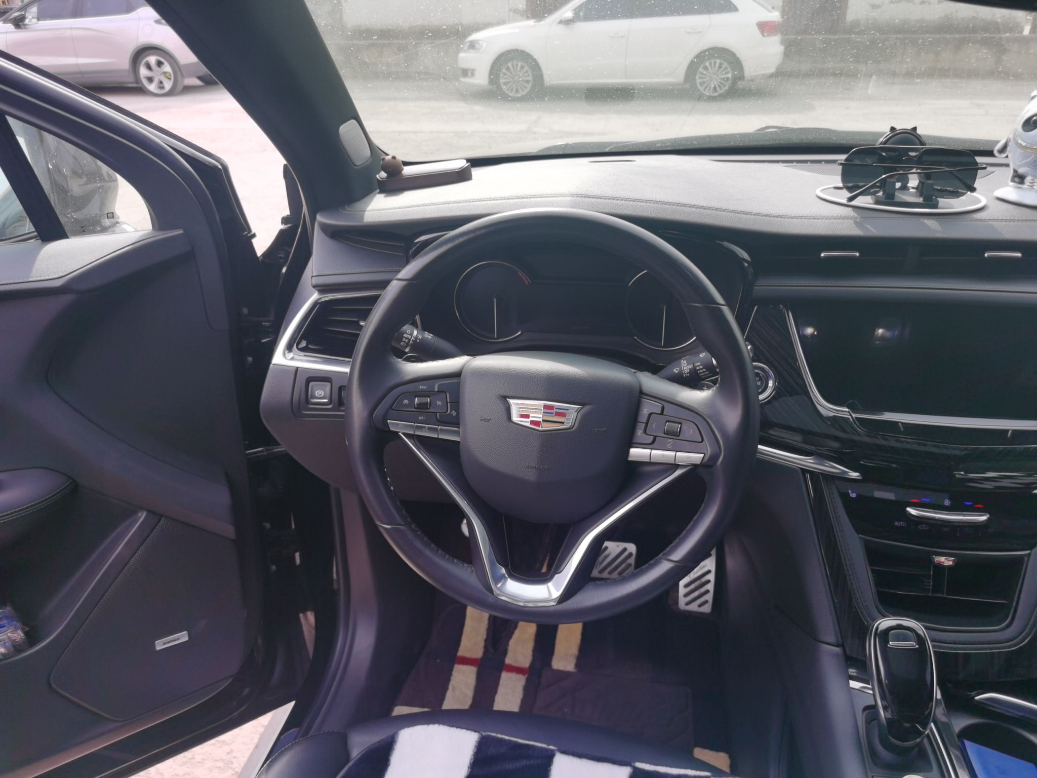 Used Cadillac XT6 2020 28T Six-Seater Four-Wheel-Drive Luxury Version
