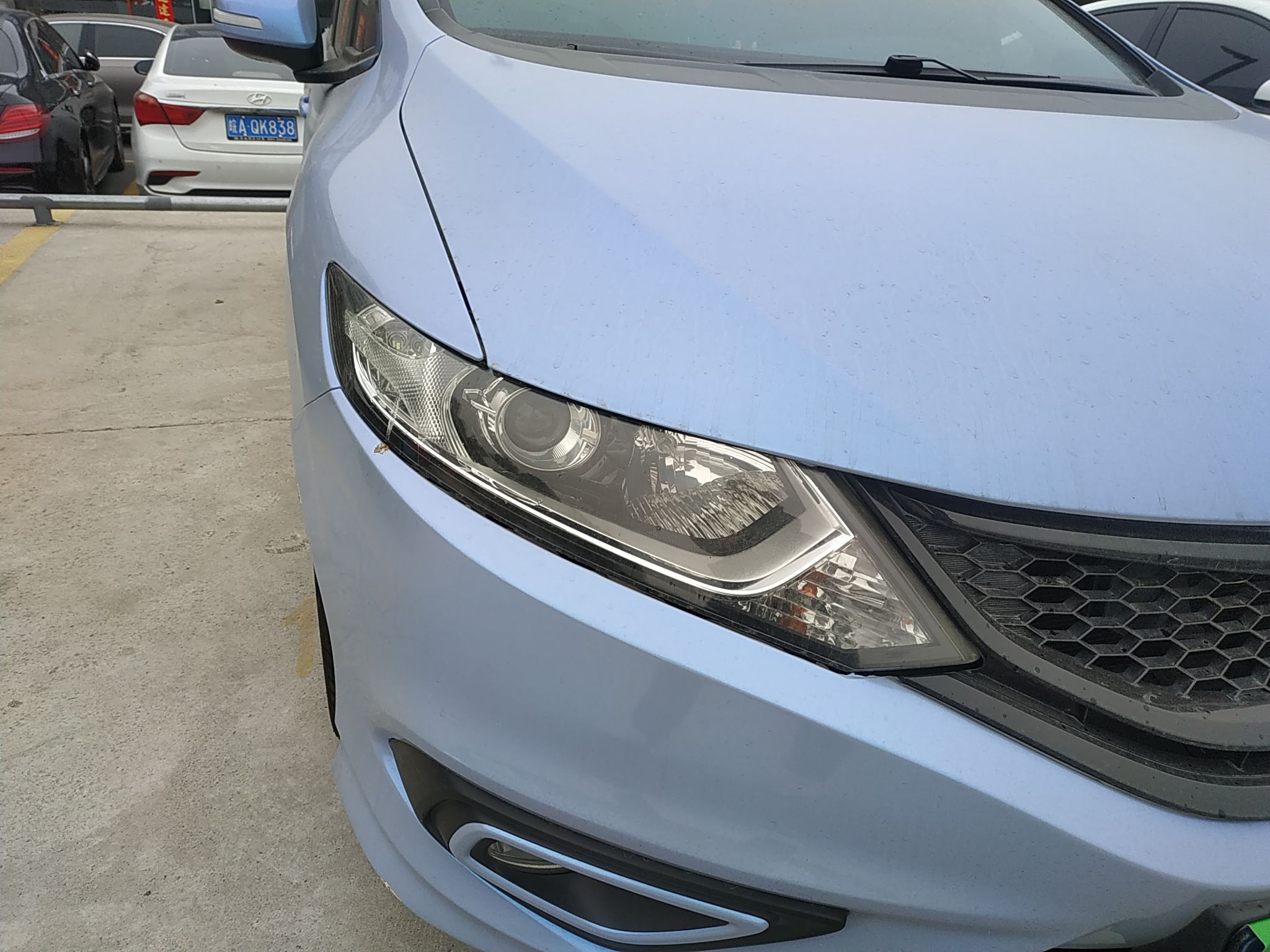 Used Honda Jade 2013 1.8L automatic Comfort version 5 seats
