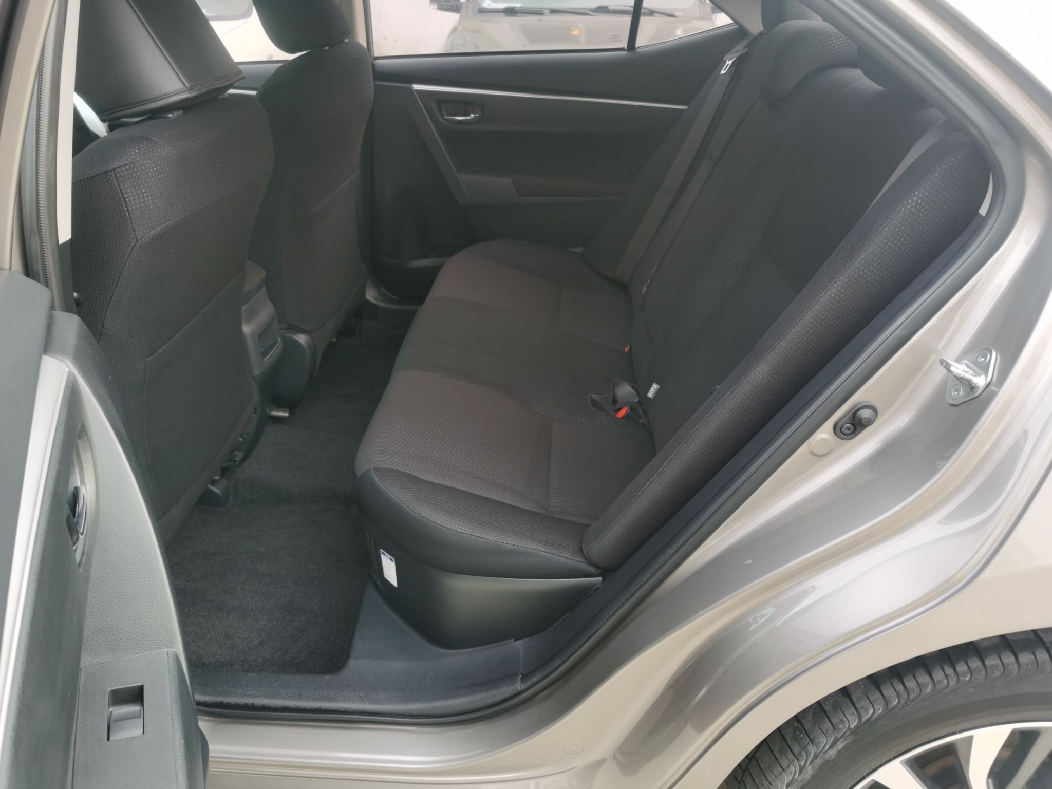 Used Toyota Corolla Hybrid E+ 2019 1.8L E-CVT Leading Edition