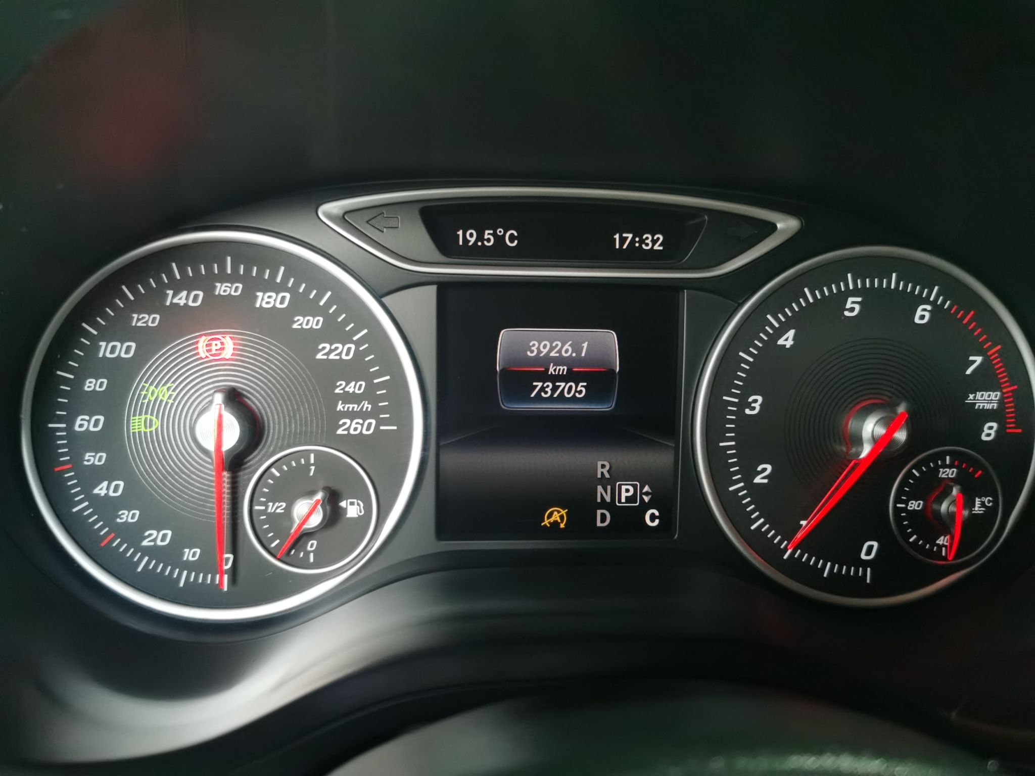 Used Mercedes-Benz B-Class 2015 B 200 Fashion Model