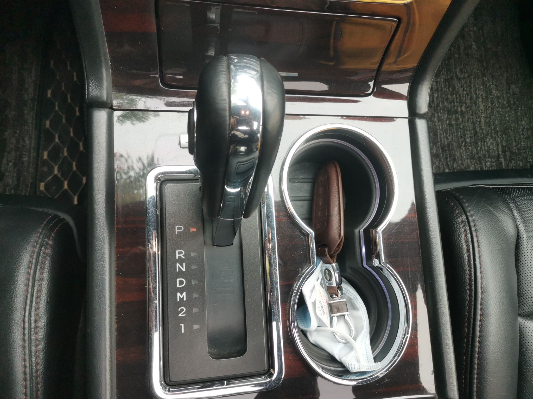 Used Lincoln Navigator 2016 3.5T AWD Gear Lever