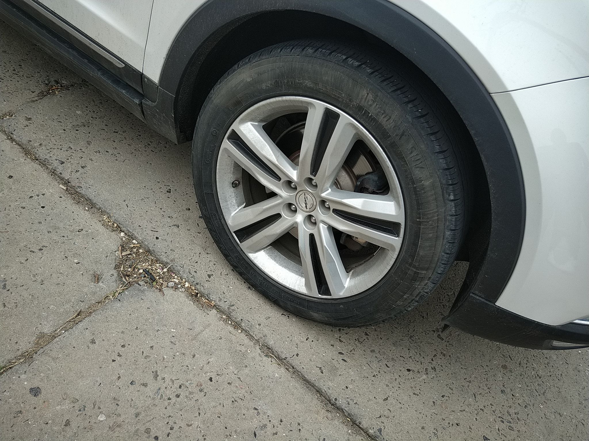 Used Zotye T700 2017 1.8T Dual-Clutch Luxury Model
