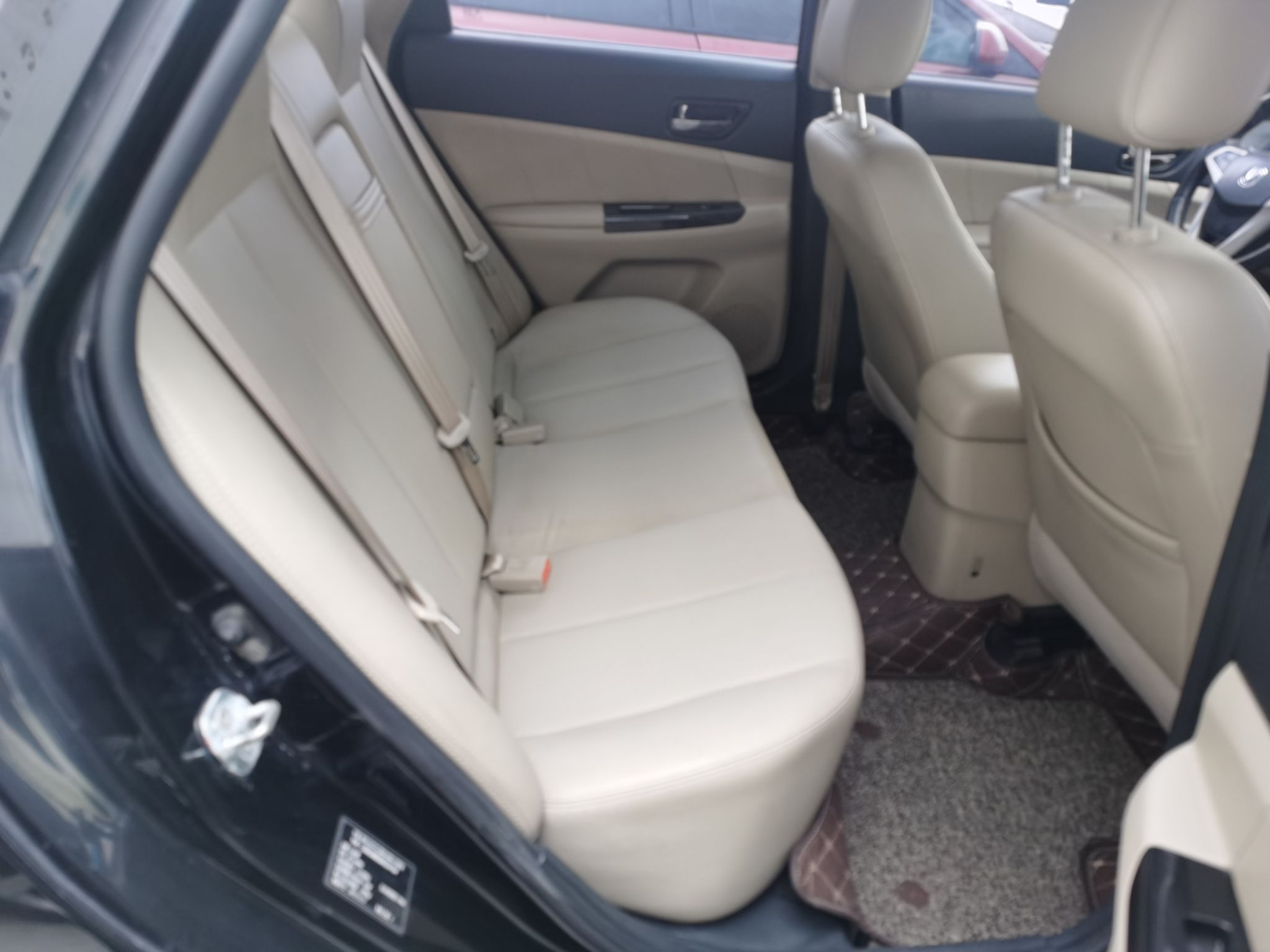 Used CHANGAN Eado 2013 1.6L Manual Luxury Model China V Standard
