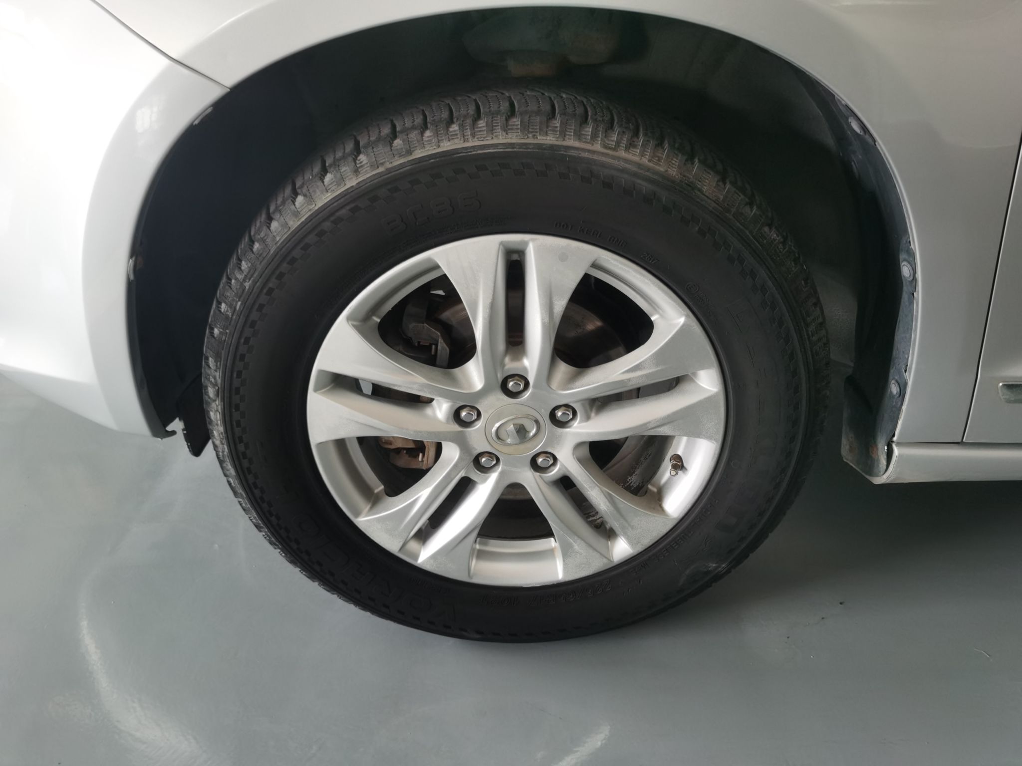 Used Haval H6 2011 2.0L Manual Two-Wheel Drive Elite Version