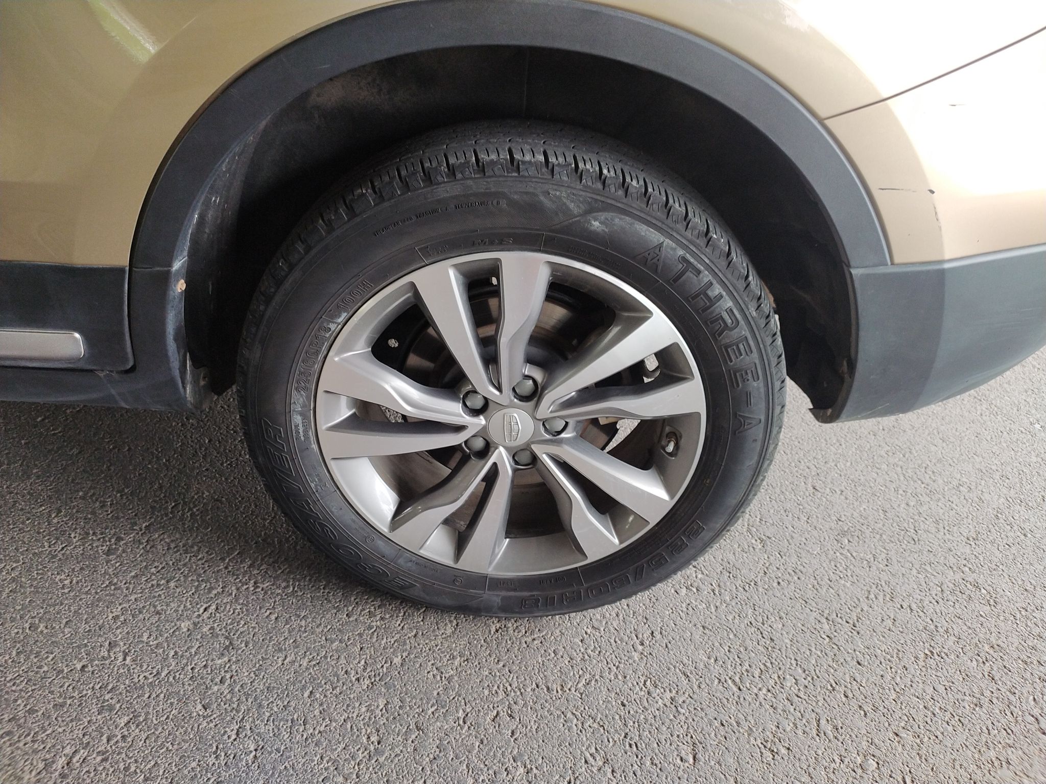 Used Geely Auto Emgrand X7 Sport 2016 1.8TD Automatic ZhiShang Model