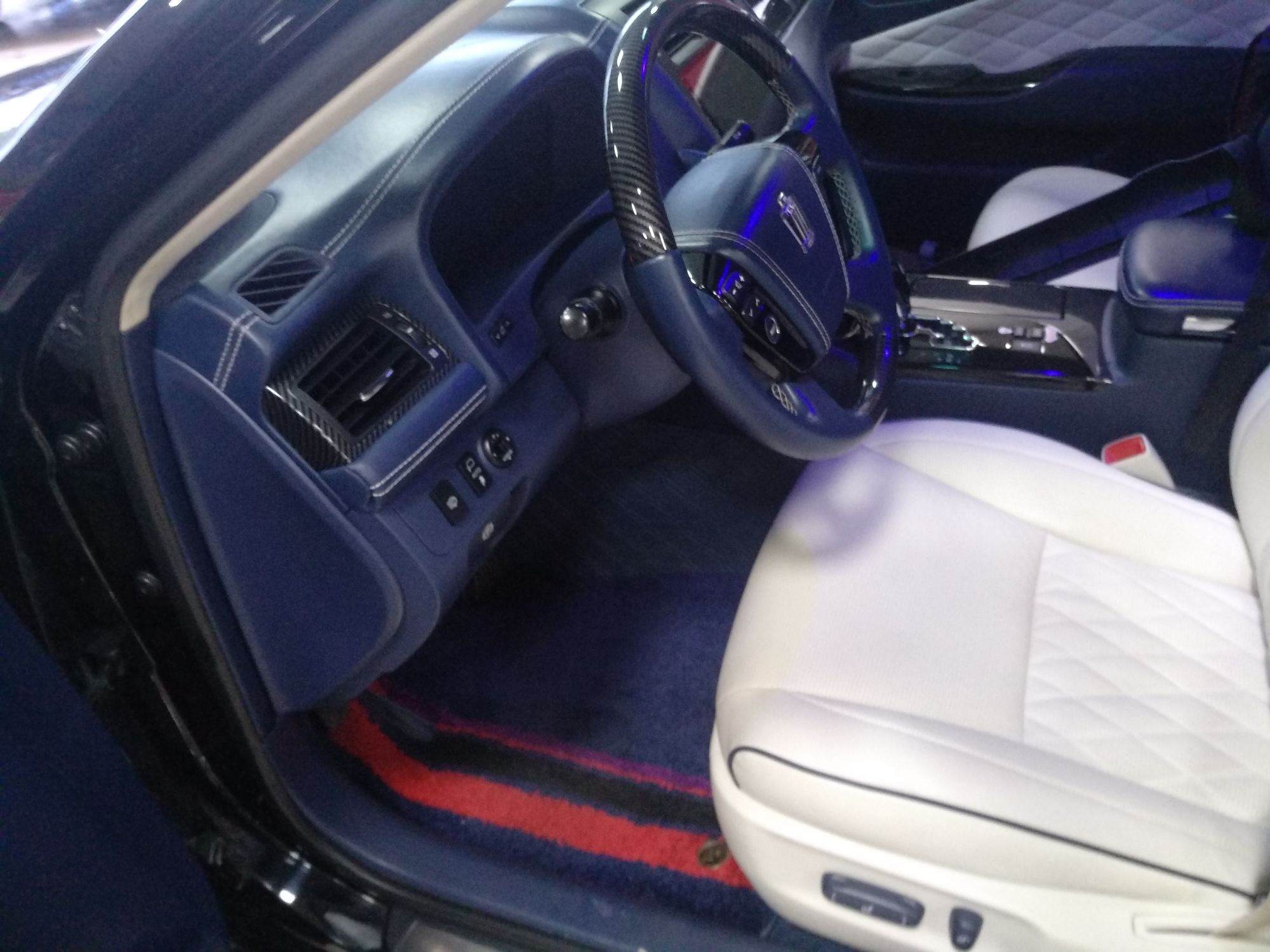 Used Toyota Crown 2012 2.5L Royal Leather Edition