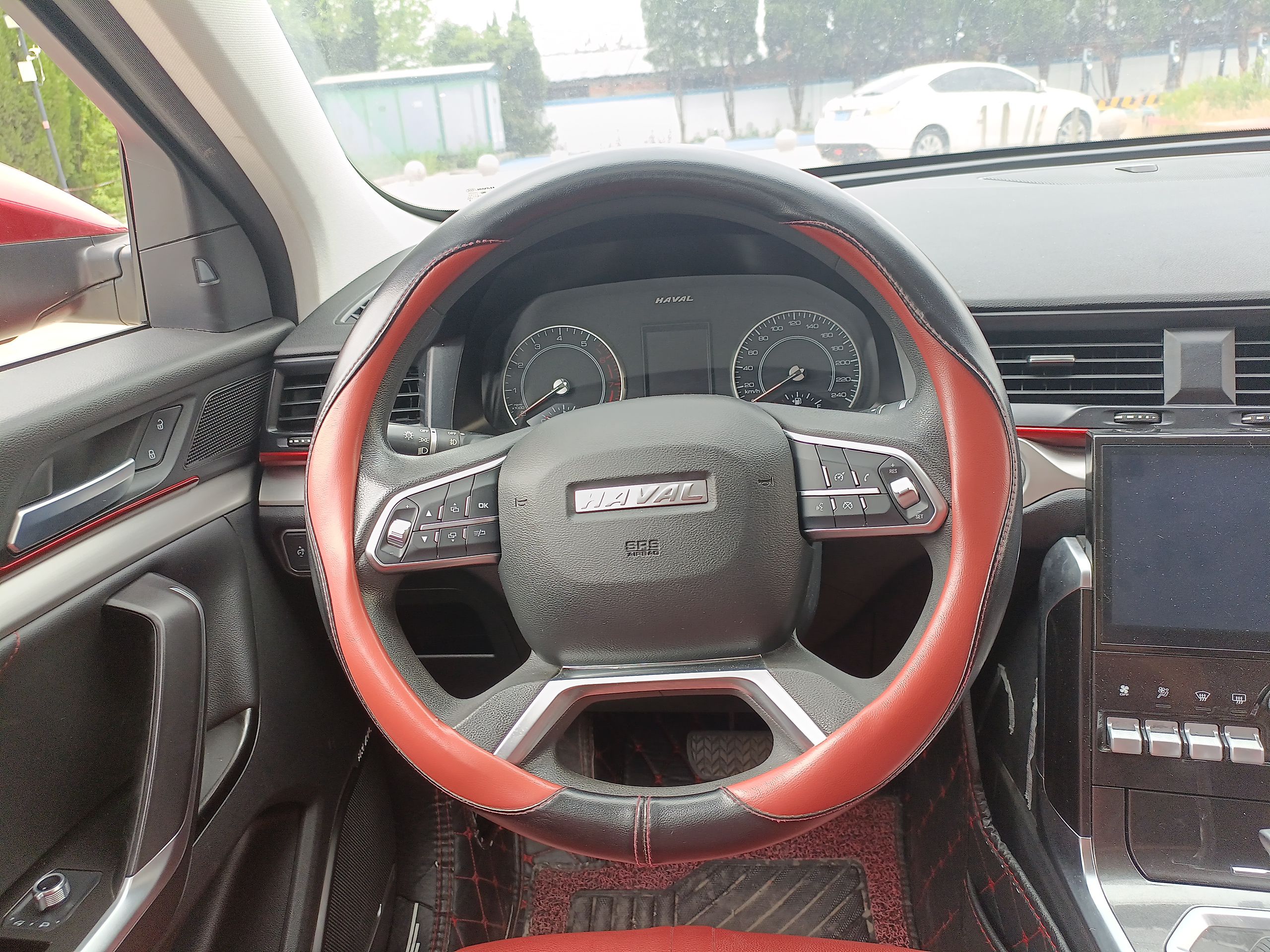 Used Haval H4 2019 Red-Label 1.5 GDIT DCT Elite SmartConnect Edition
