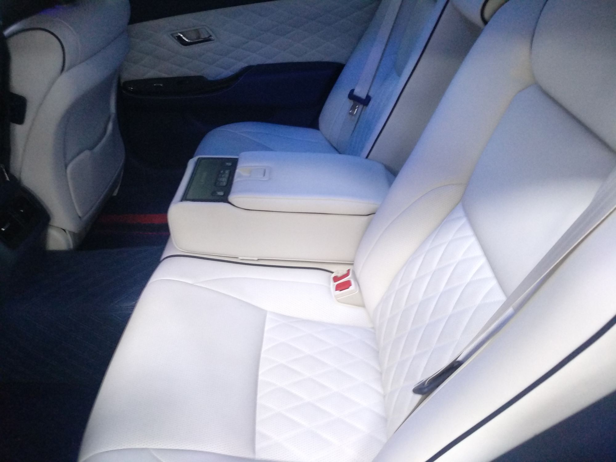 Used Toyota Crown 2012 2.5L Royal Leather Edition