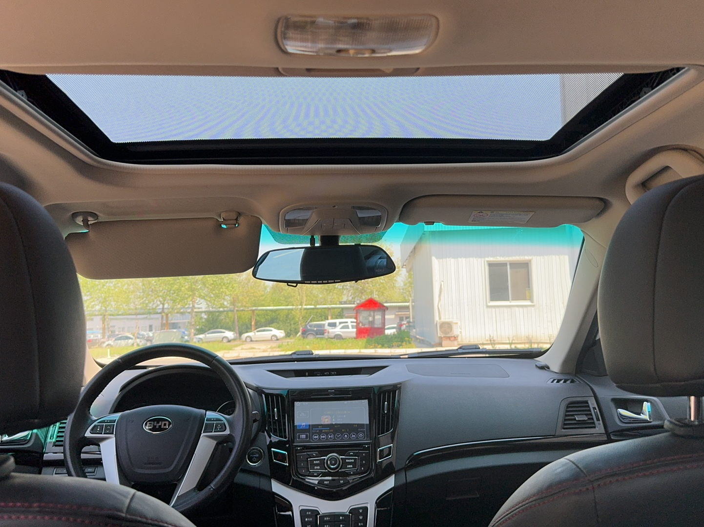 Used BYD e5 2016 300 Luxury Edition
