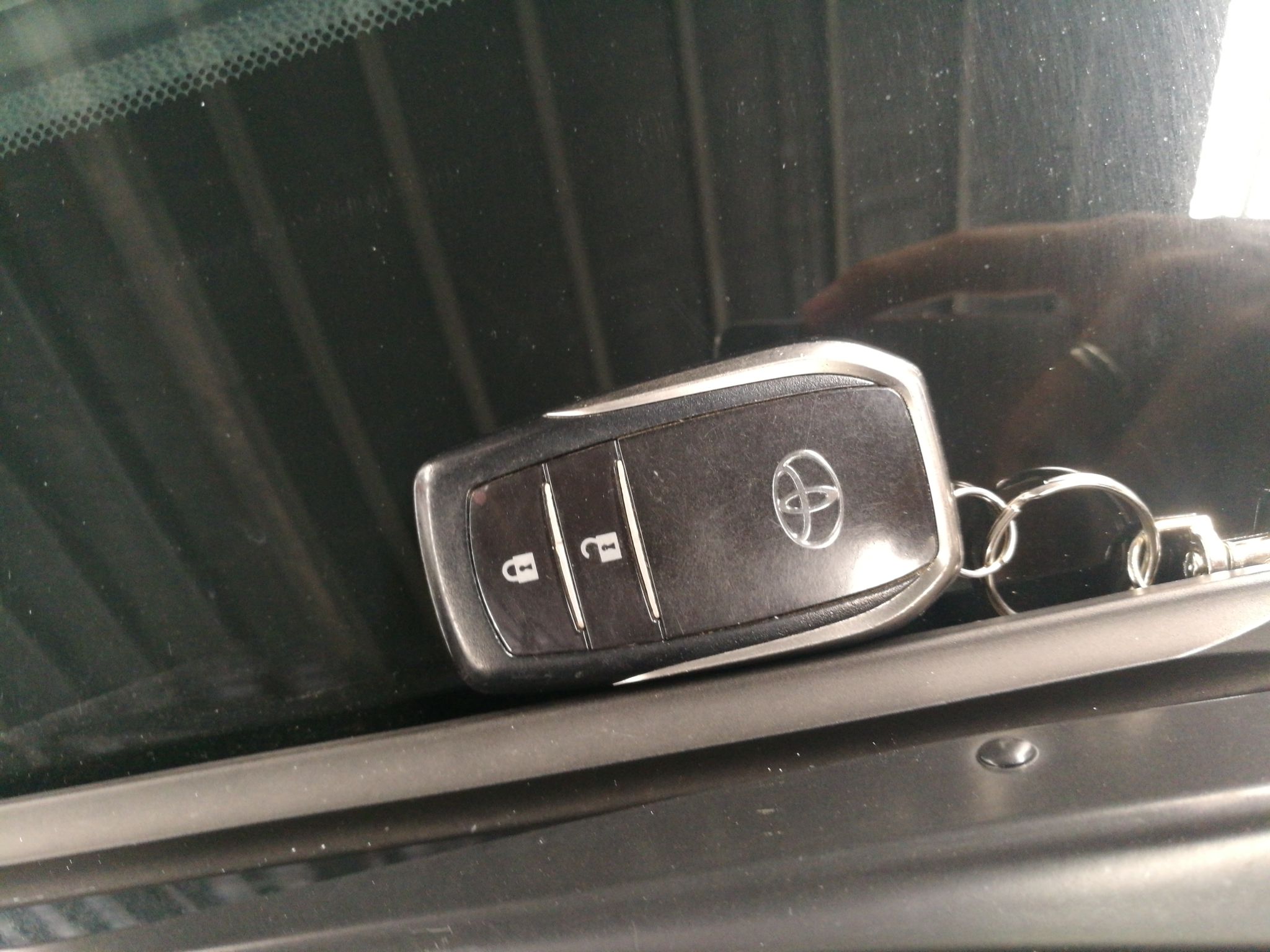 Used Toyota Highlander 2015 2.0T Two-Wheel Drive Luxury Edition 7 Seats