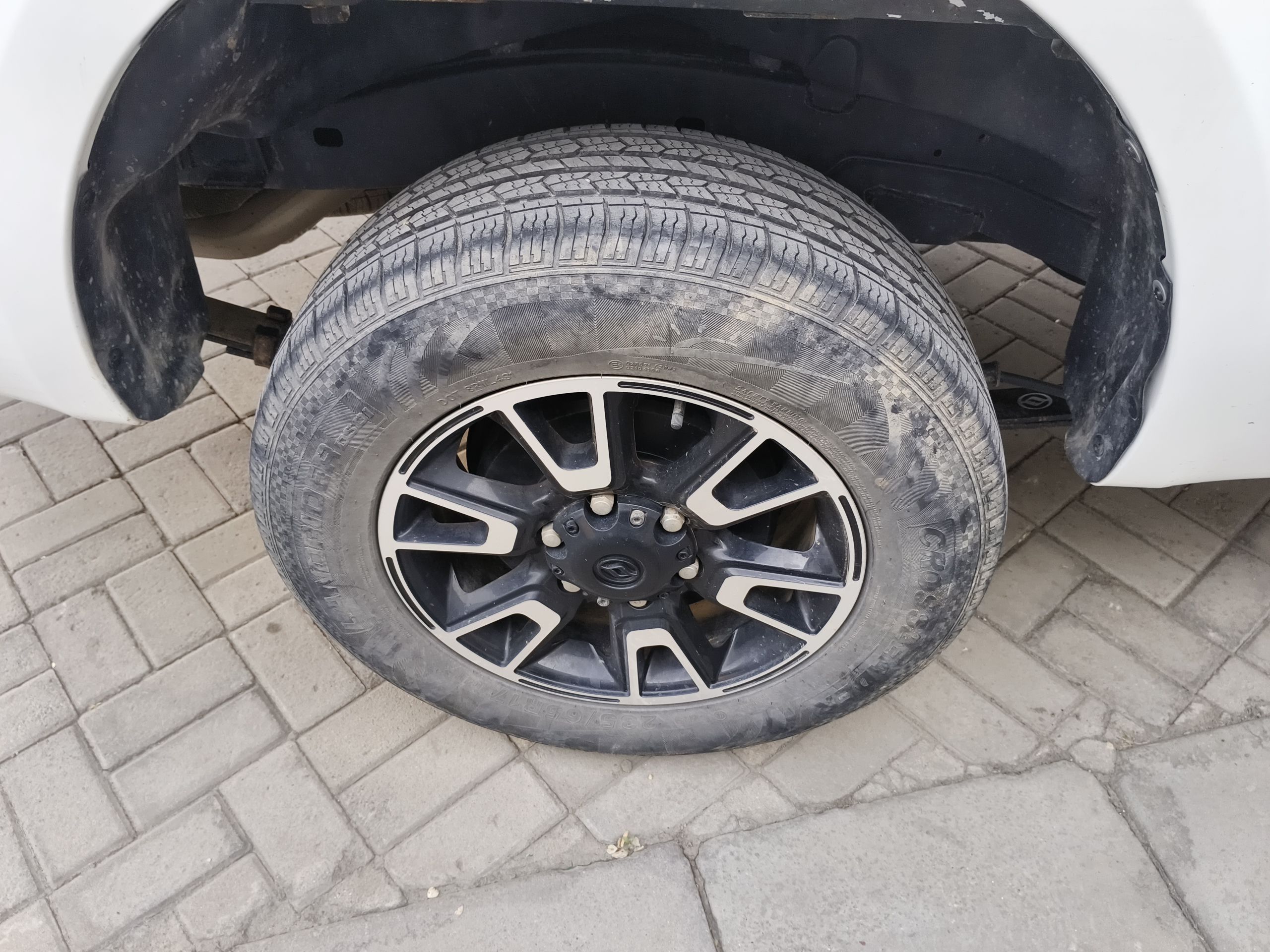 Used Huanghai Da Niu 2022 2.8T Pioneer Edition Manual Diesel 4x4 Value-Added Flatbed Cargo Box JE493ZLQ6H