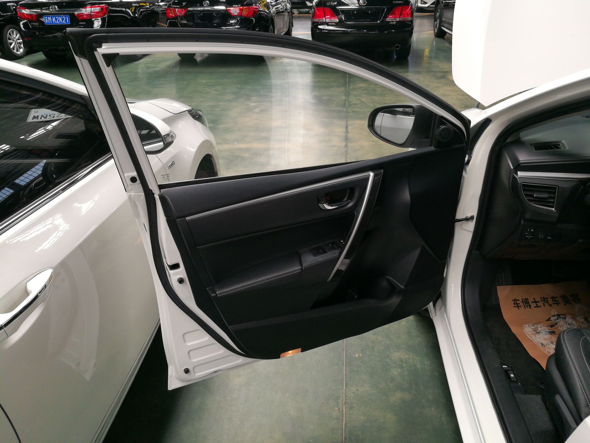 Used Toyota Corolla 2014 1.6L CVT GL-i Leather Edition