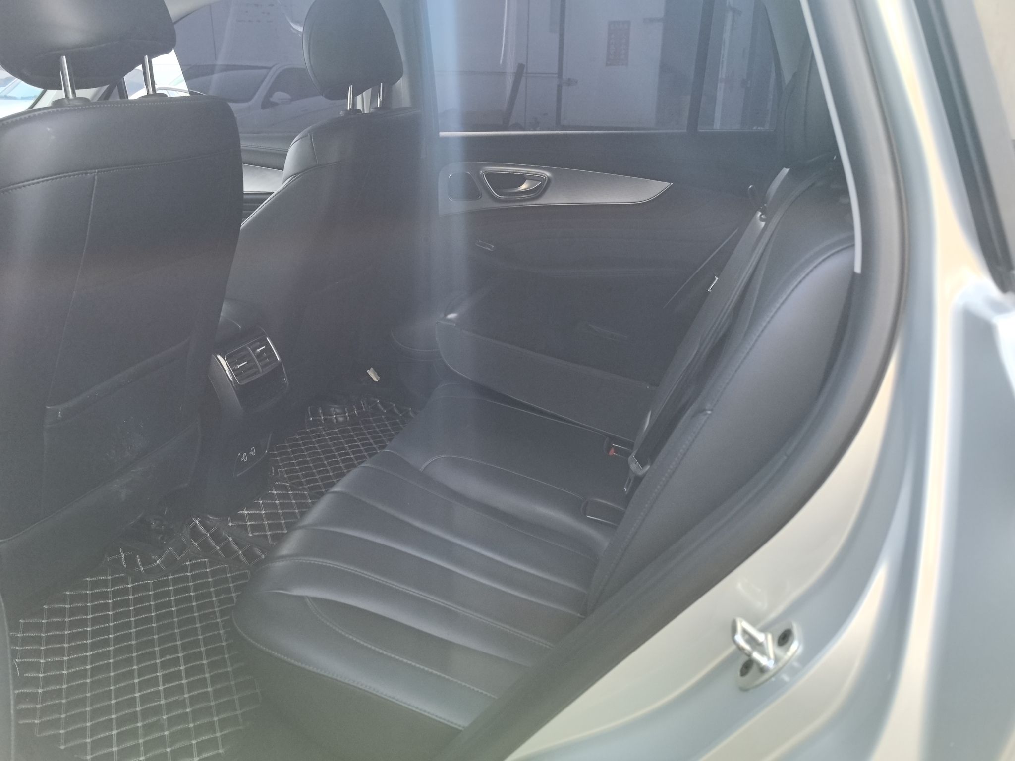 Used Roewe RX5 MAX 2019 300TGI Automatic Smart Cabin Luxury Edition
