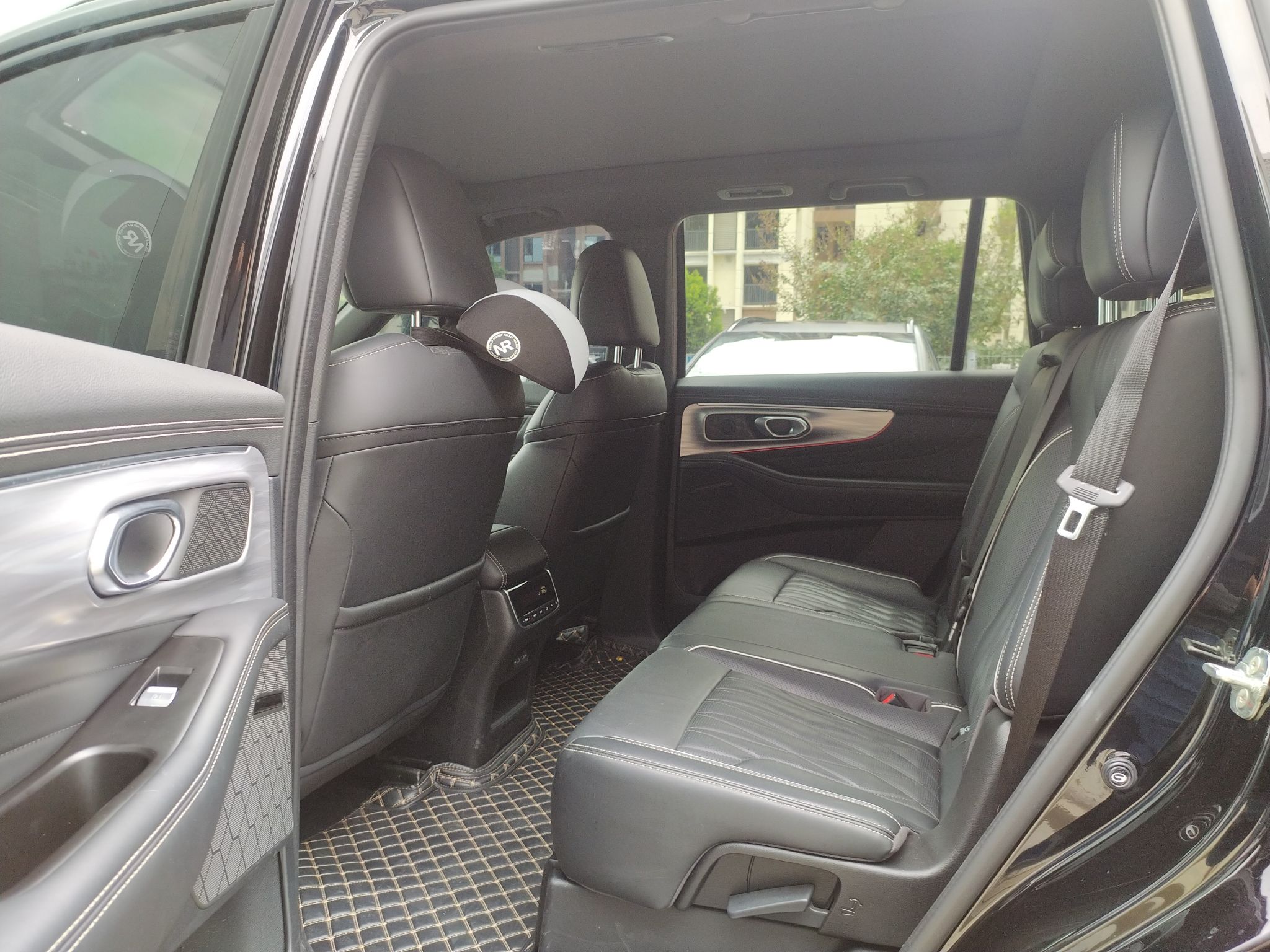 Used GAC Trumpchi GS8 2022 Linghang Series 2.0 TGDI Two-Wheel-Drive Luxury Smart Connectivity Version (7 Seats)