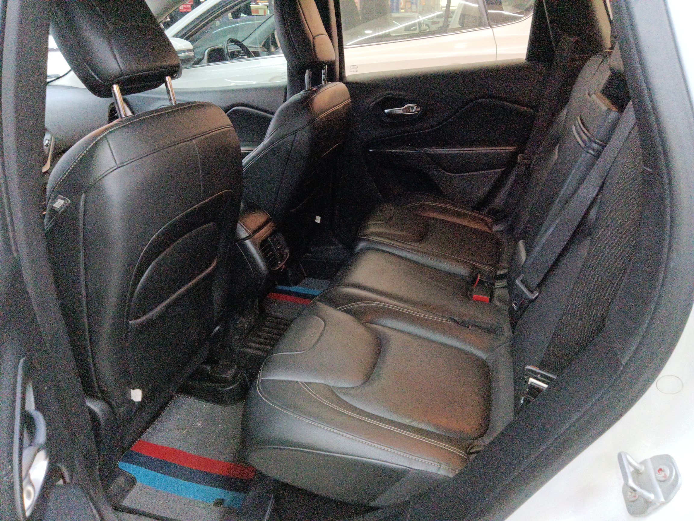 Used Jeep Cherokee 2016 2.4L Leading Smart Version