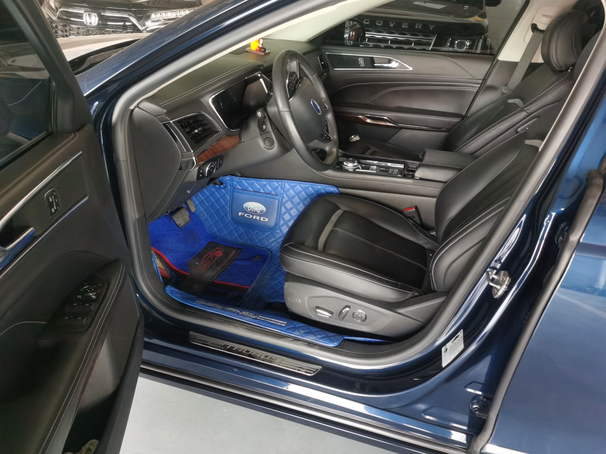 Used Ford Taurus 2017 EcoBoost 245 Flagship Model