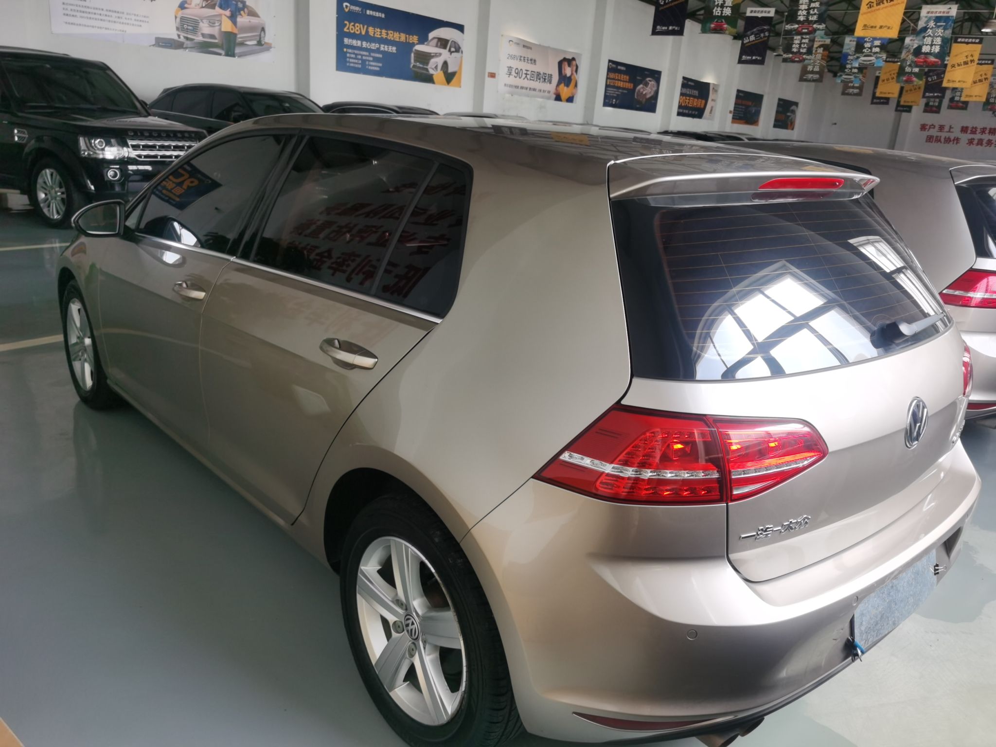 Used Volkswagen Golf 2016 230TSI Automatic Comfort Version

